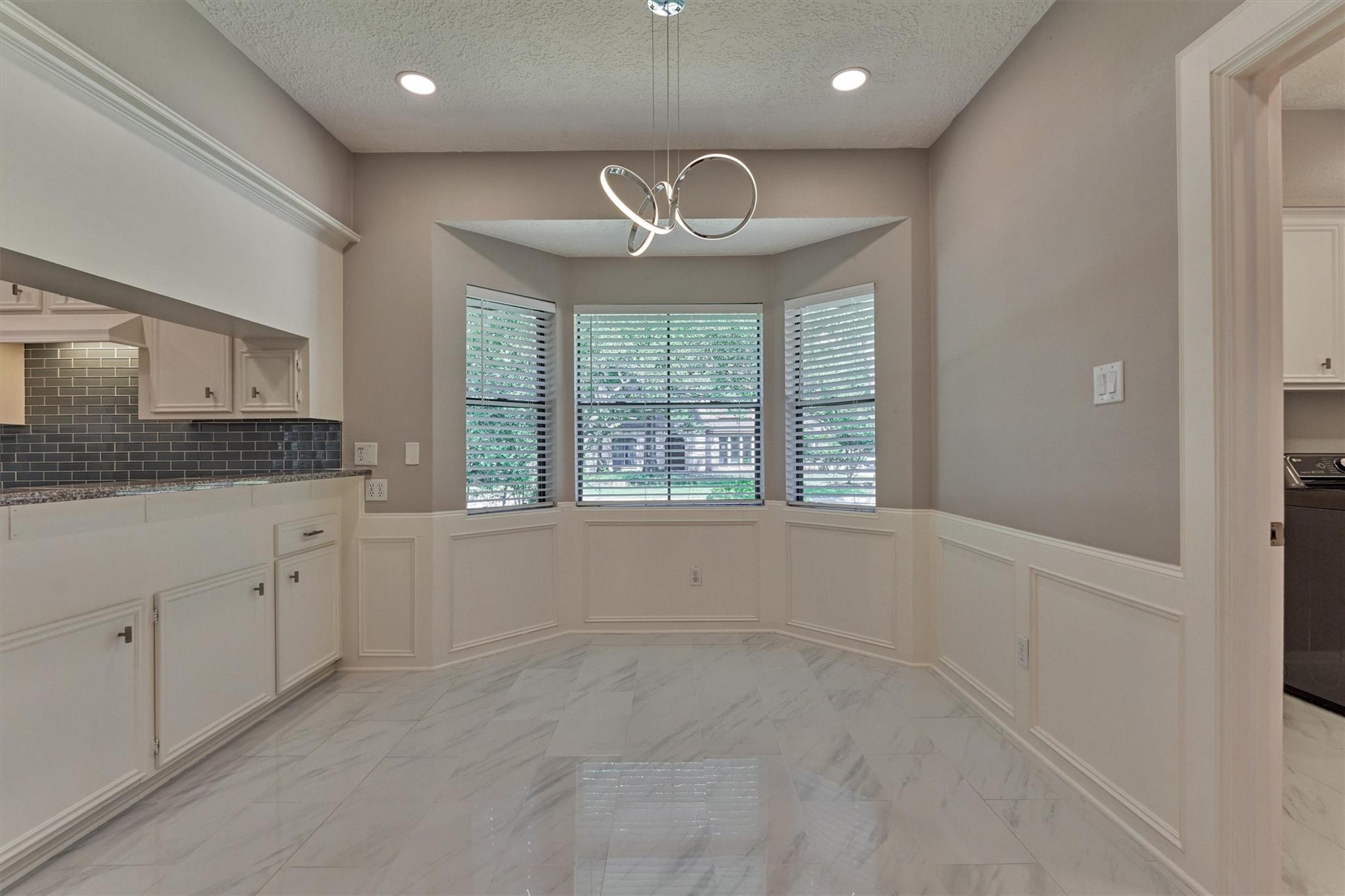 9 Southfork Pines Ct, Spring, TX 77381 photo