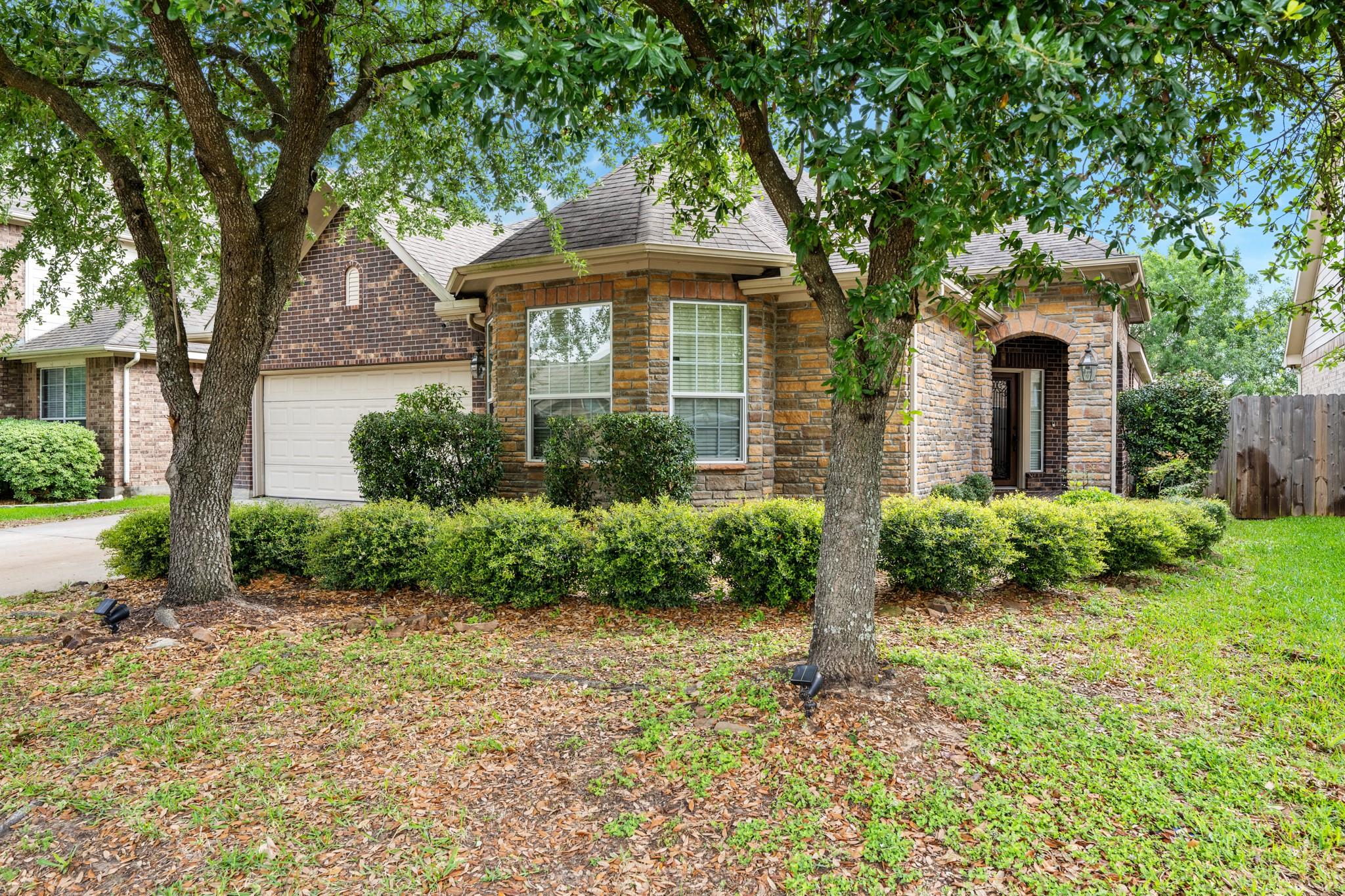 19710 Valkyrie Dr, Spring, TX 77379 photo