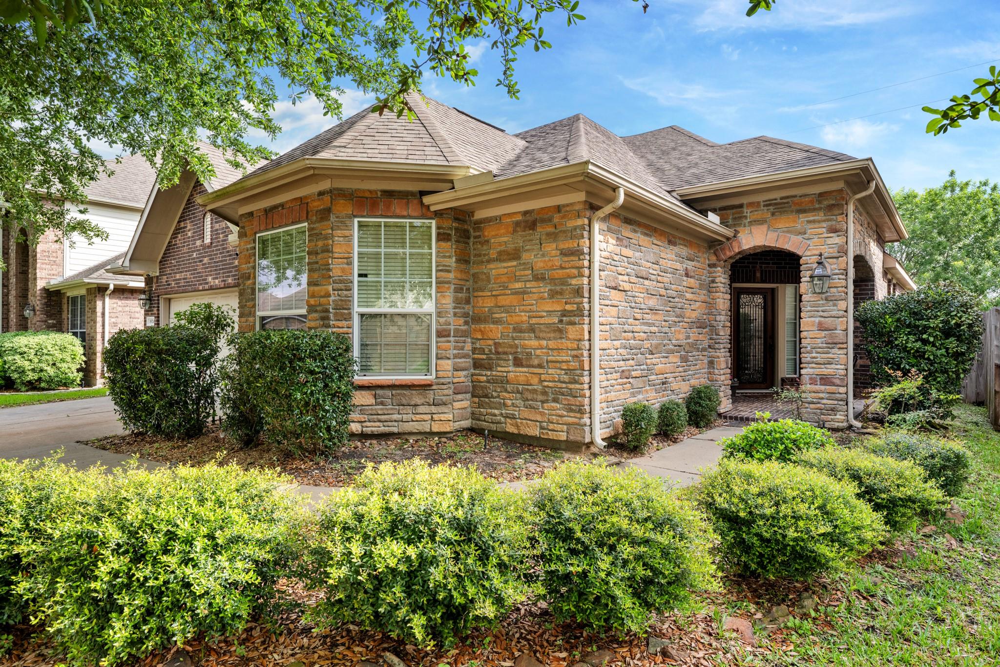 19710 Valkyrie Dr, Spring, TX 77379 photo