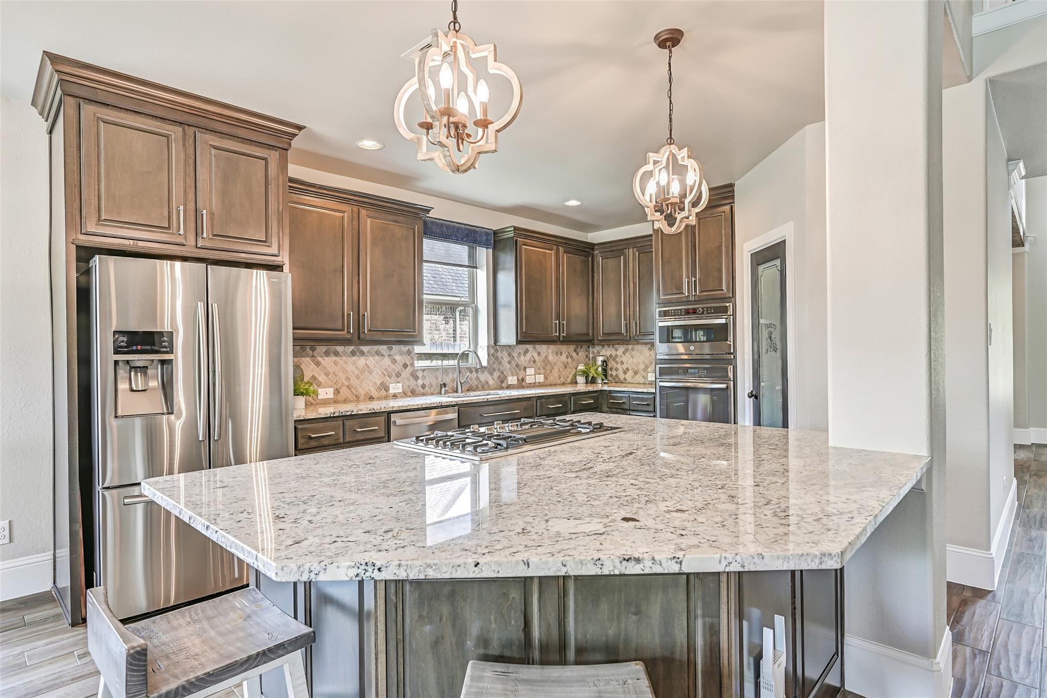 2433 Prairie Mist Ln, Friendswood, TX 77546 photo