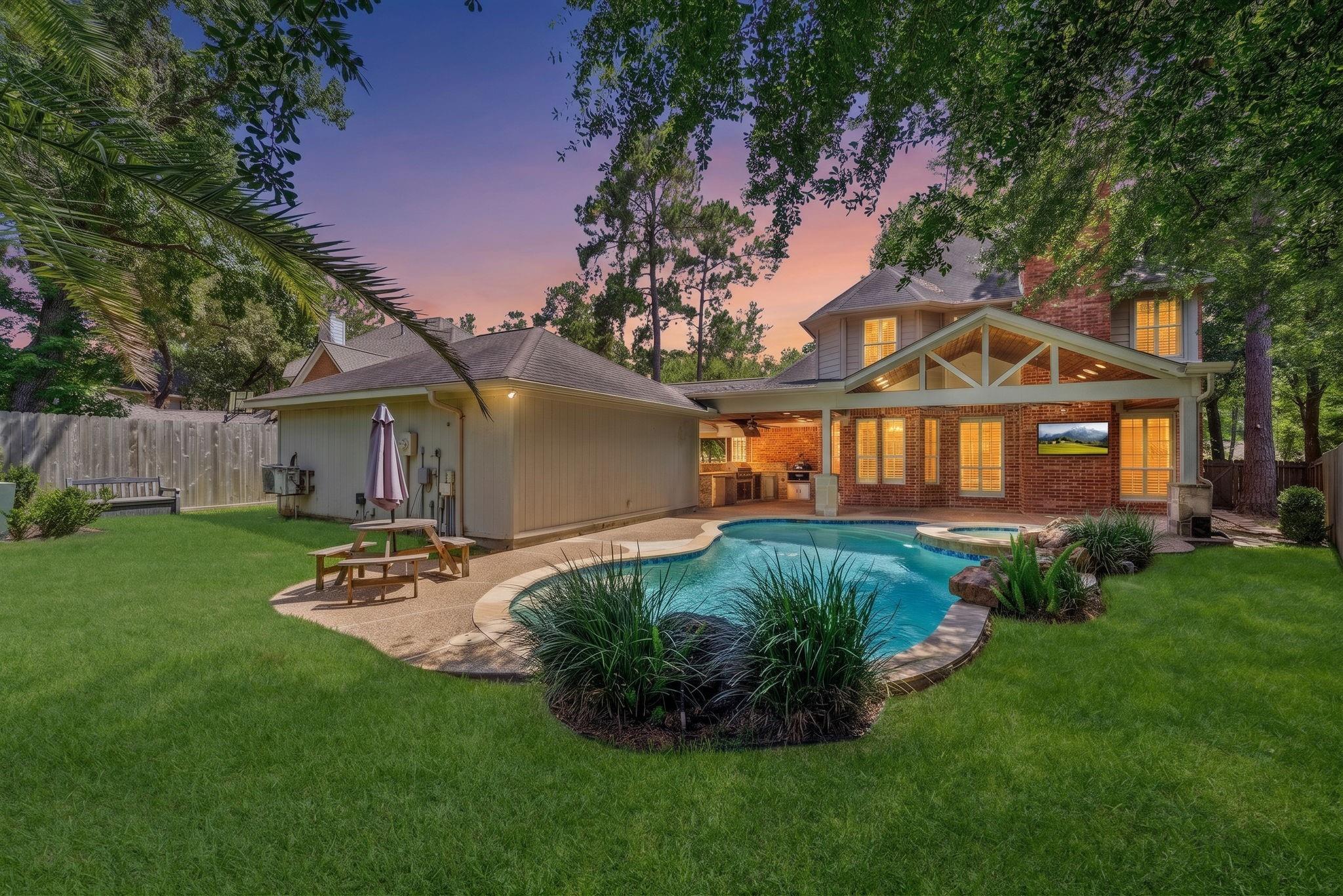 26 Shady Pond Pl, The Woodlands, TX 77382