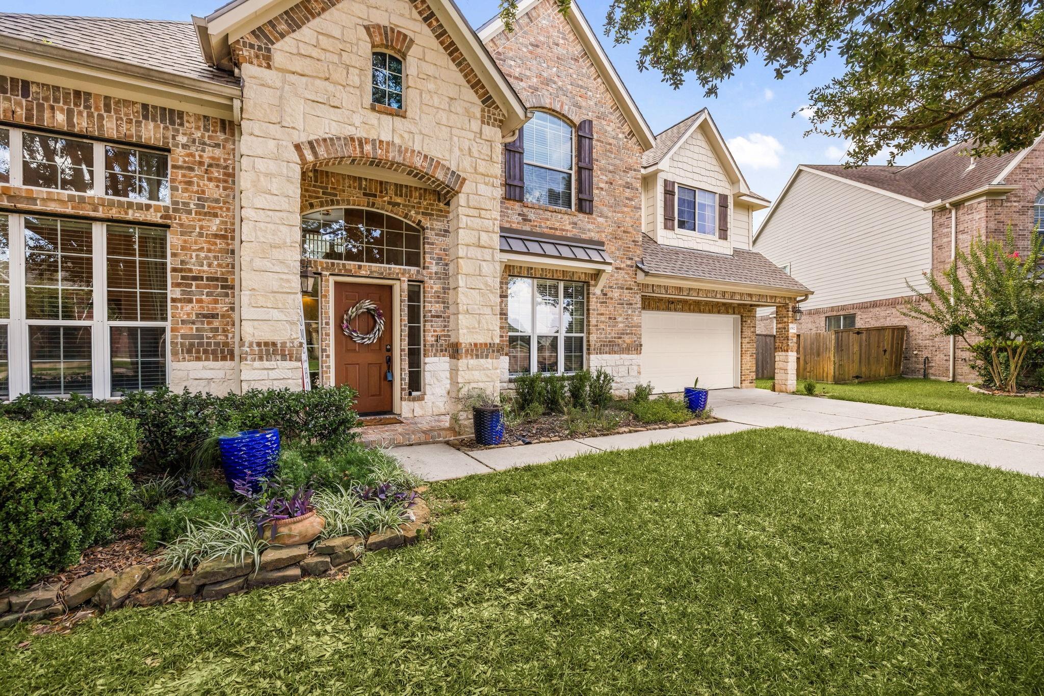 10502 Landsdowne Pointe Dr, Spring, TX 77379 photo