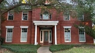 115 Eagle Lake Dr, Friendswood, TX 77546