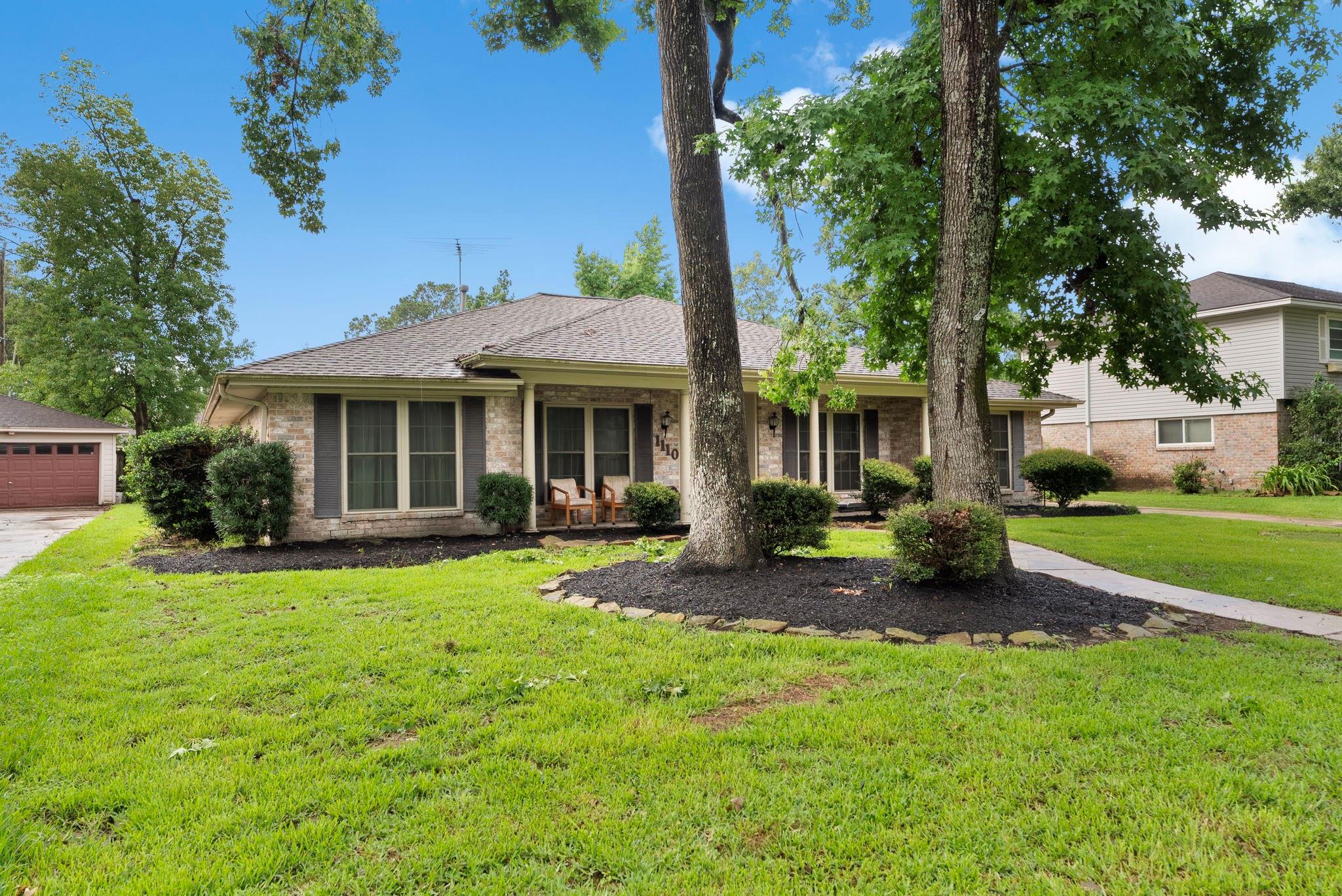 1110 Pear Tree Ln, Houston, TX 77073 photo