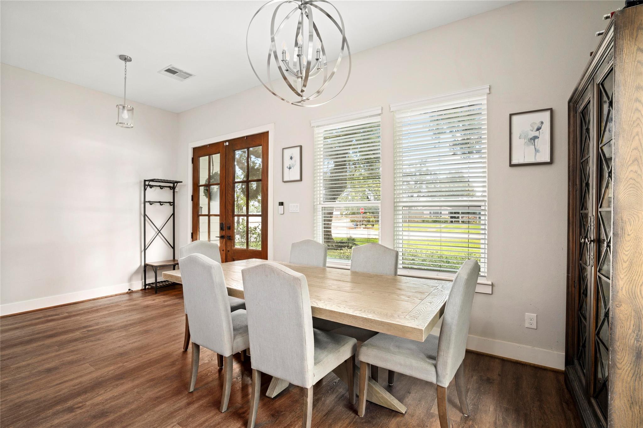 702 W 41 St, Houston, TX 77018 photo