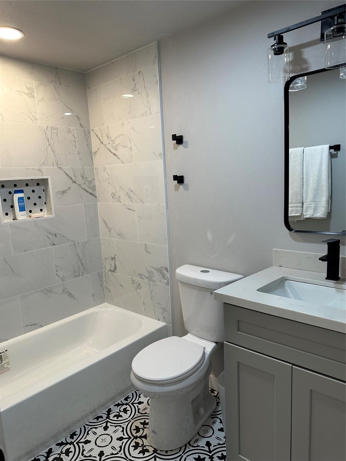3415 Cochran St, Houston, TX 77009 photo