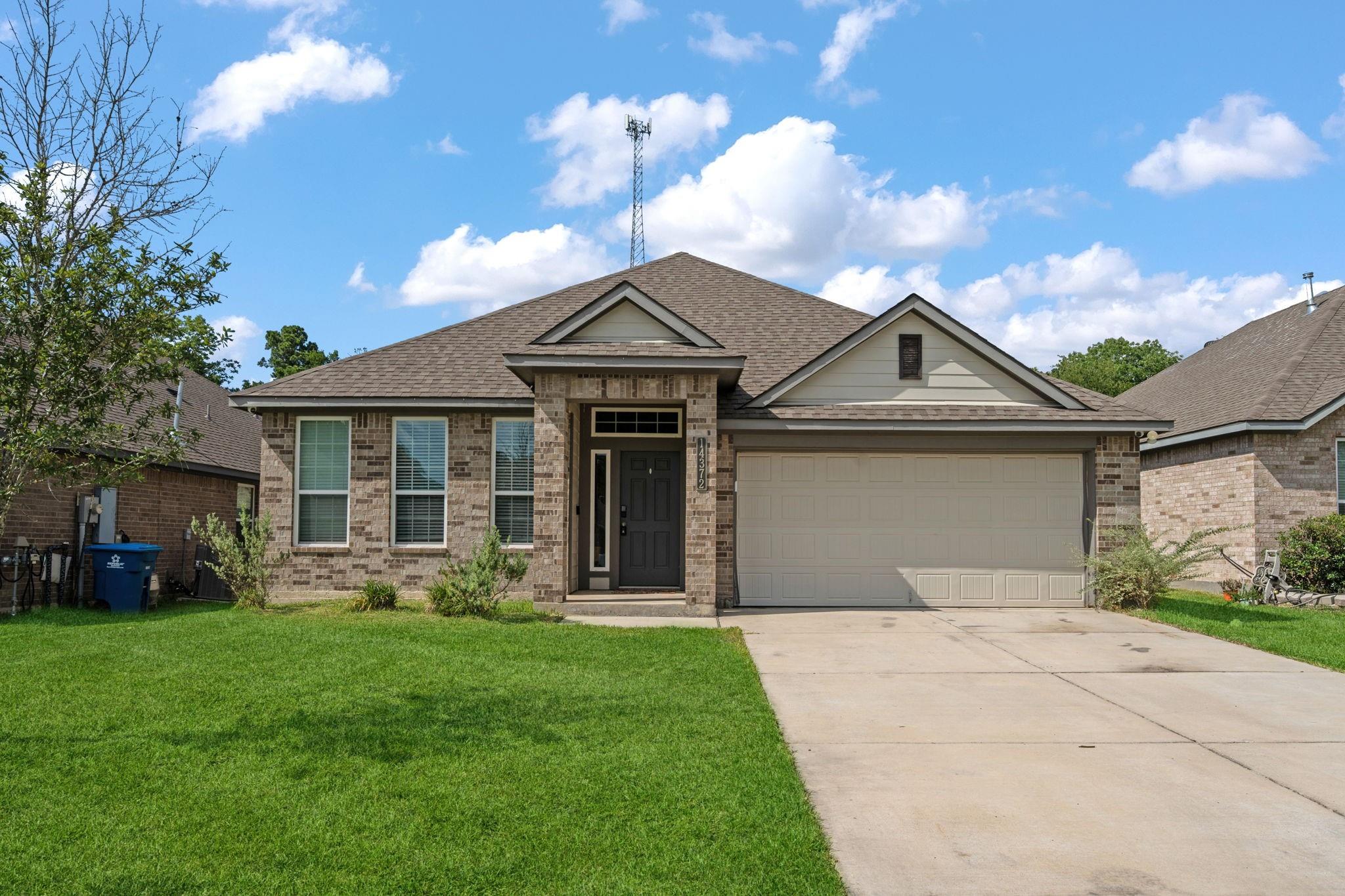 14372 Summerchase Cir, Willis, TX 77318