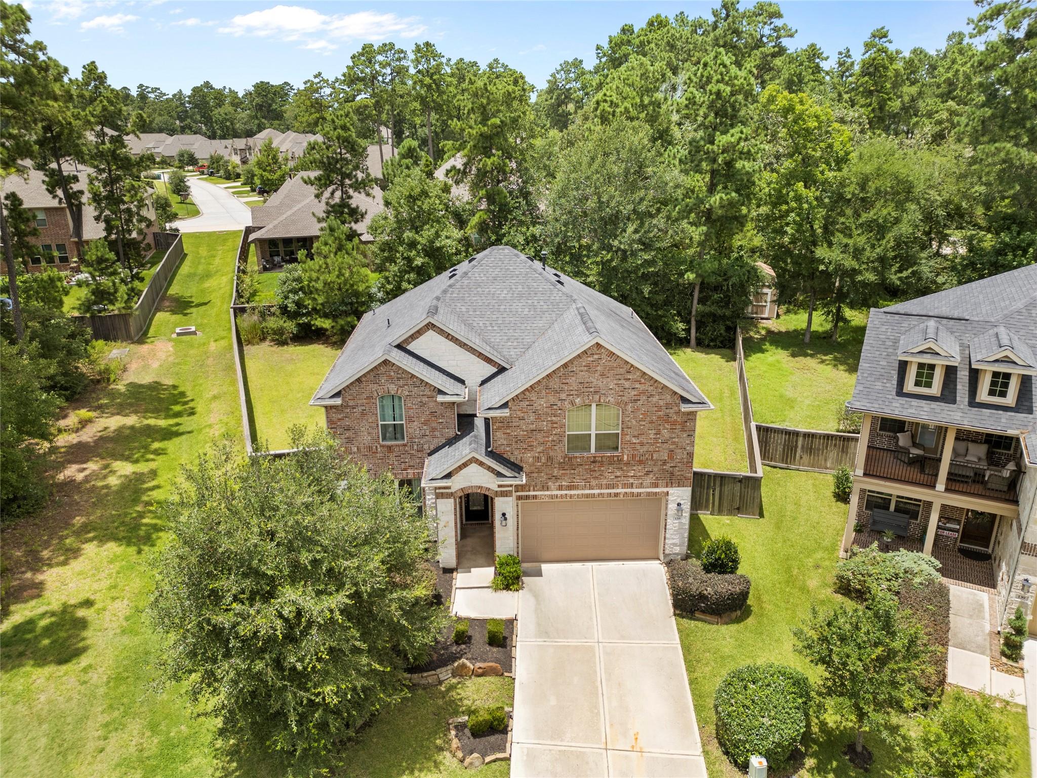 135 Teralyn Grove Loop, Conroe, TX 77318 photo