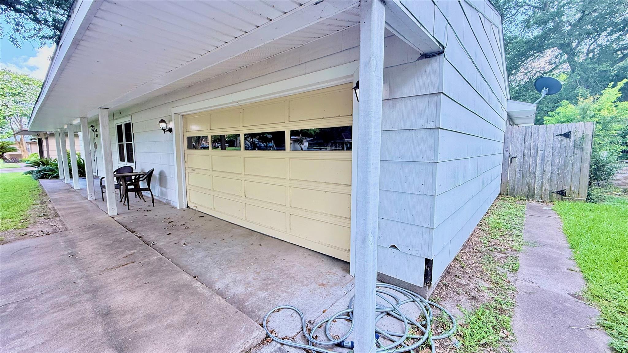 321 20 Ave, Texas City, TX 77590 photo