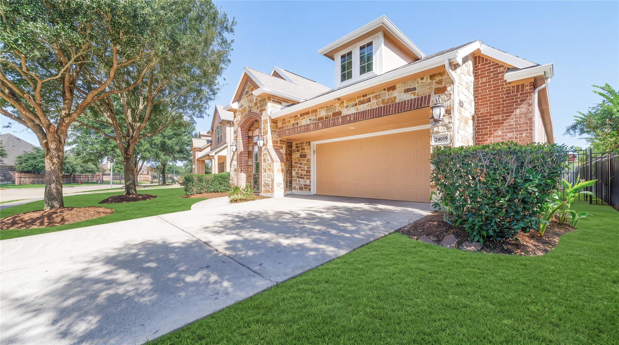 24019 Via Privato Dr, Richmond, TX 77406 photo