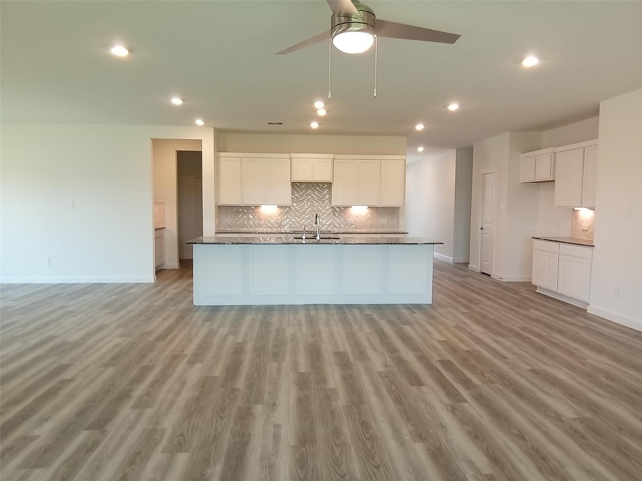 15142 Cibolo Ln, Baytown, TX 77523 photo
