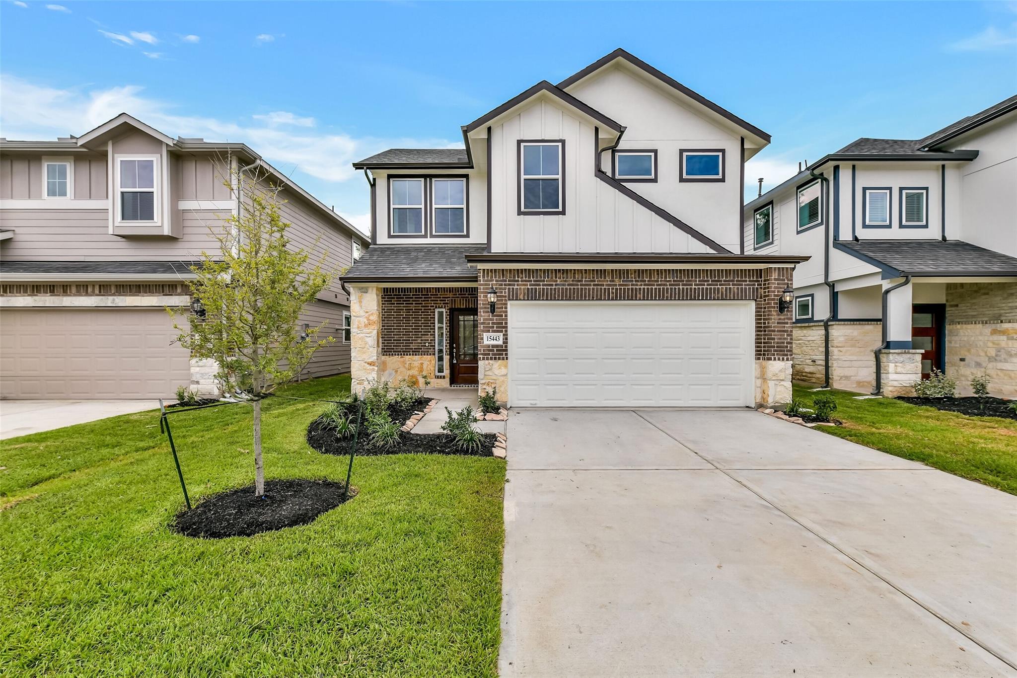 15443 Foresail Ln, Houston, TX 77053