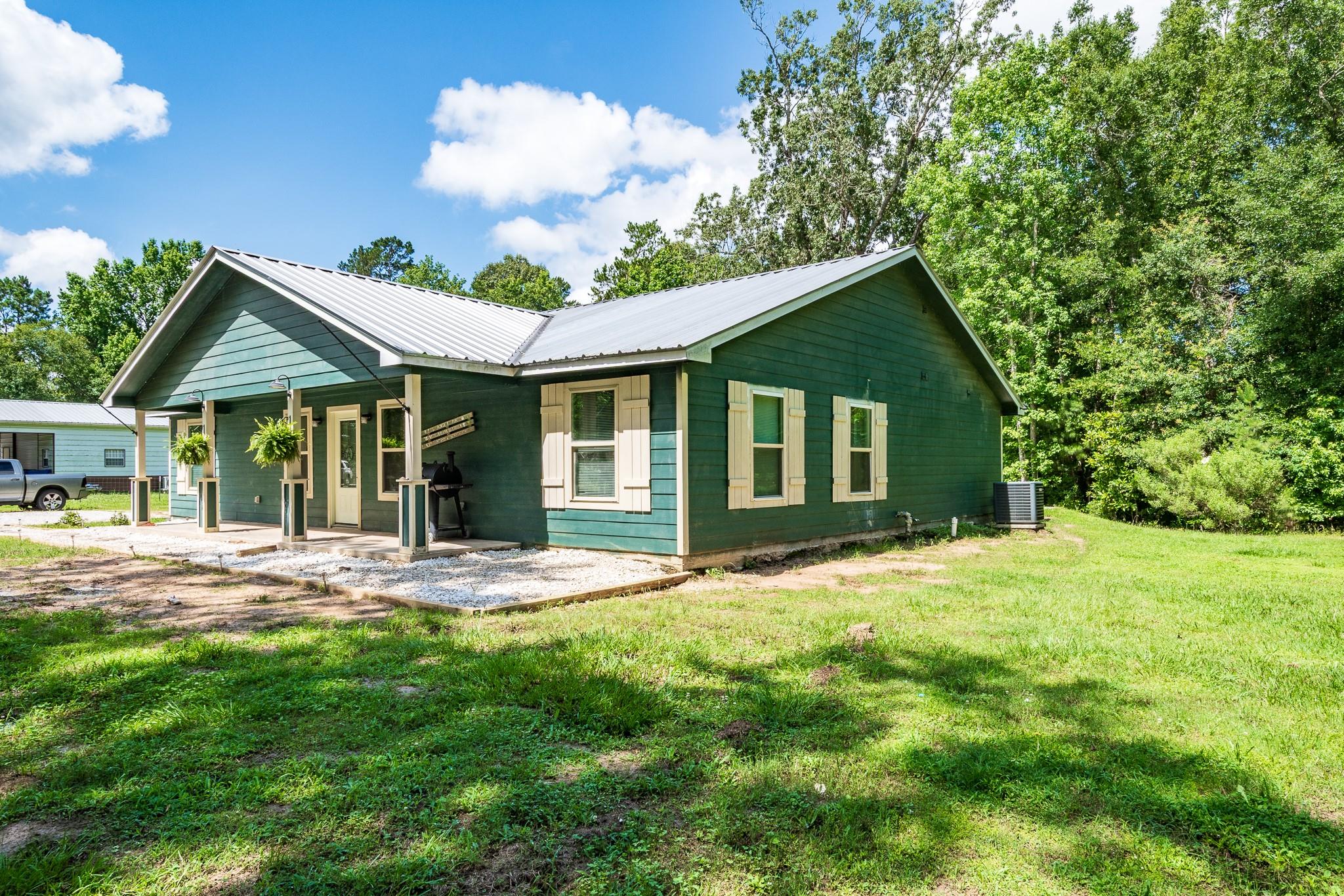 55 County Road 2287, Cleveland, TX 77327 photo
