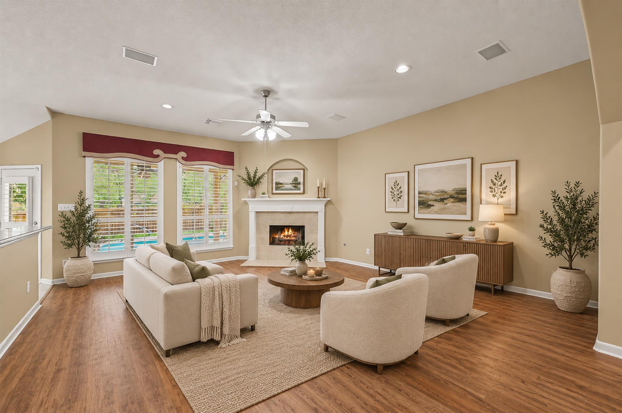 101 Woodmont Dr, Conroe, TX 77356 photo