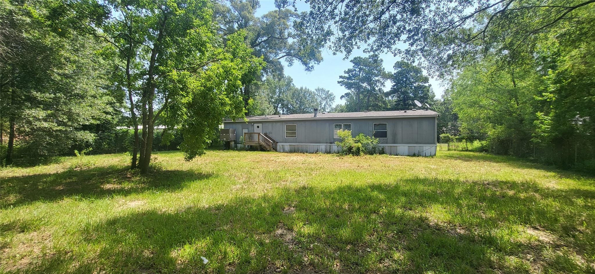 17906 Alexandria Dr, Conroe, TX 77302 photo