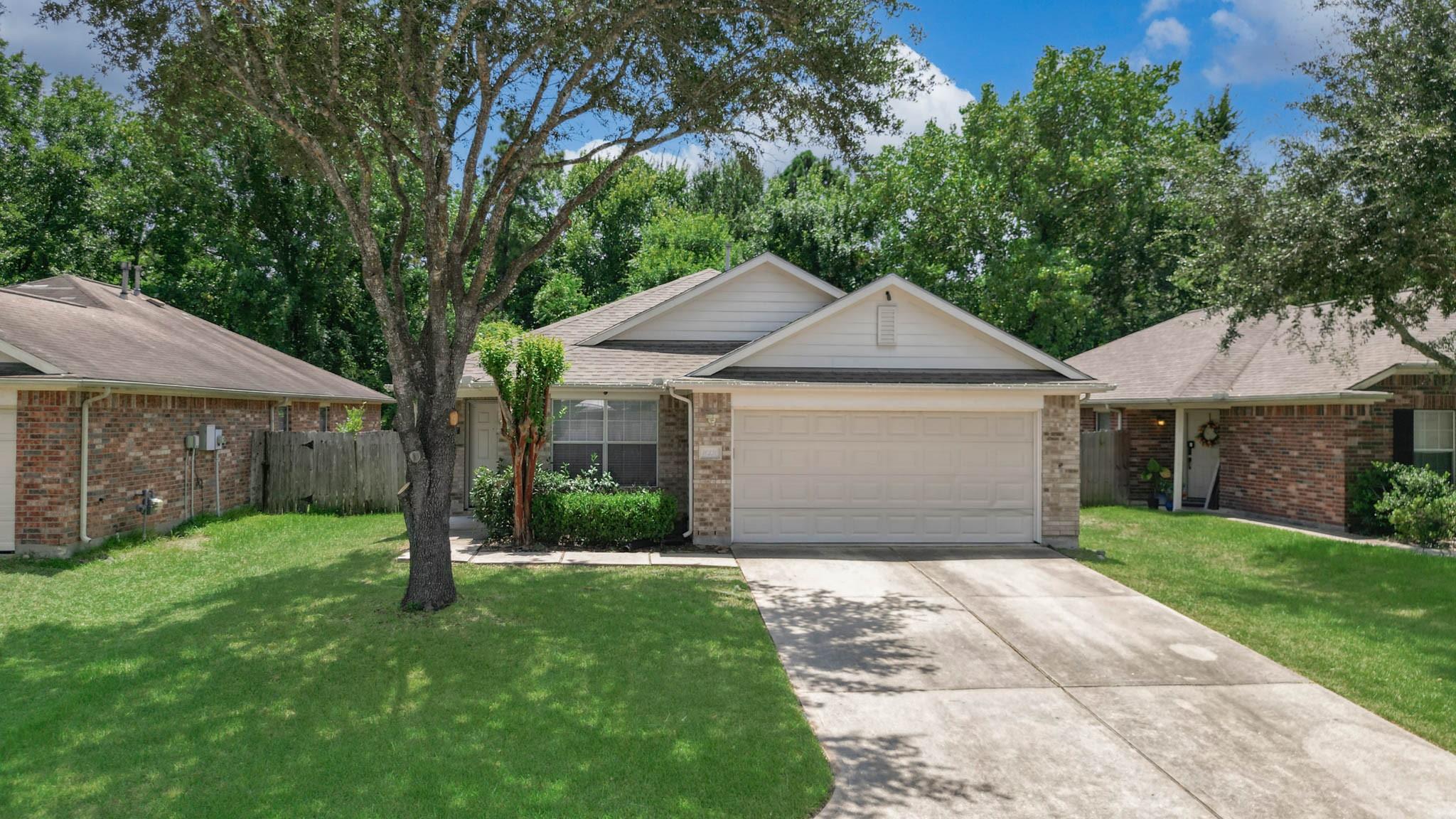 10330 Fire Sage Dr, Humble, TX 77396