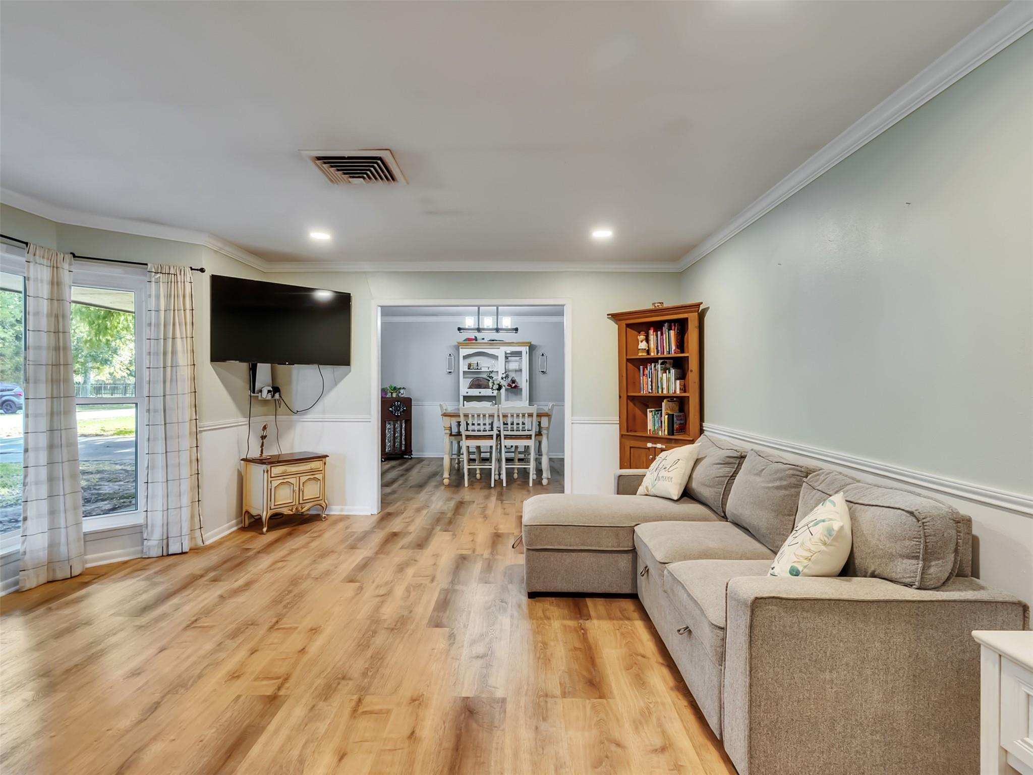 314 Coke Ln, Alvin, TX 77511 photo