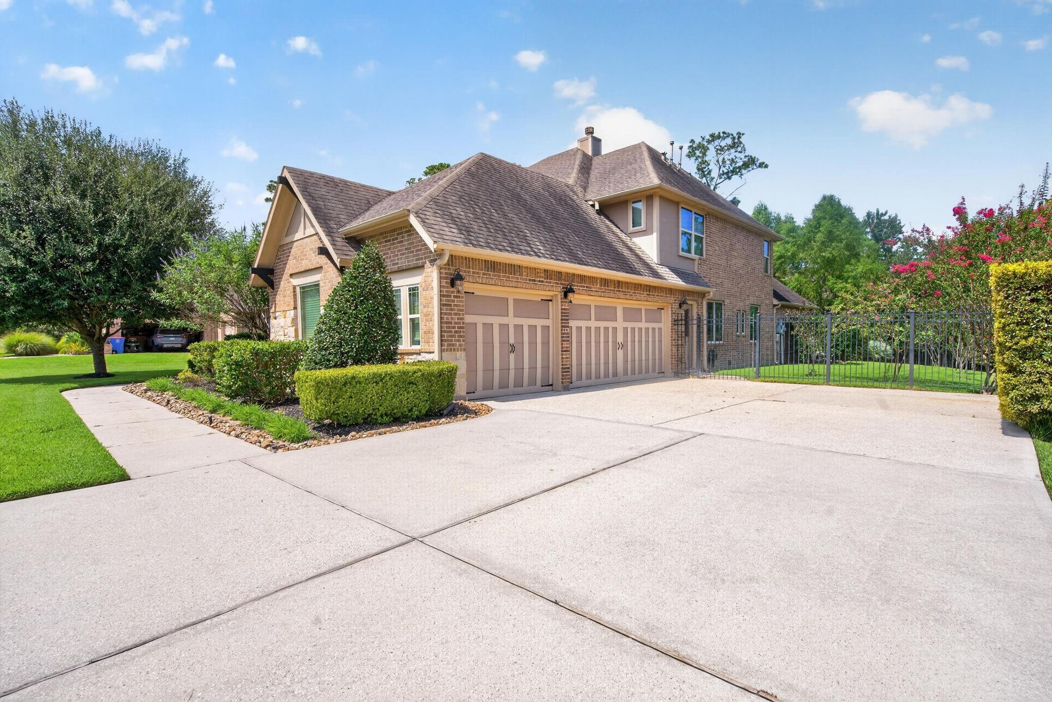12546 Sharps Ln, Magnolia, TX 77354 photo