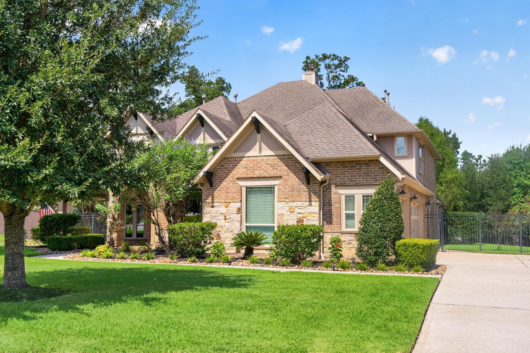 12546 Sharps Ln, Magnolia, TX 77354