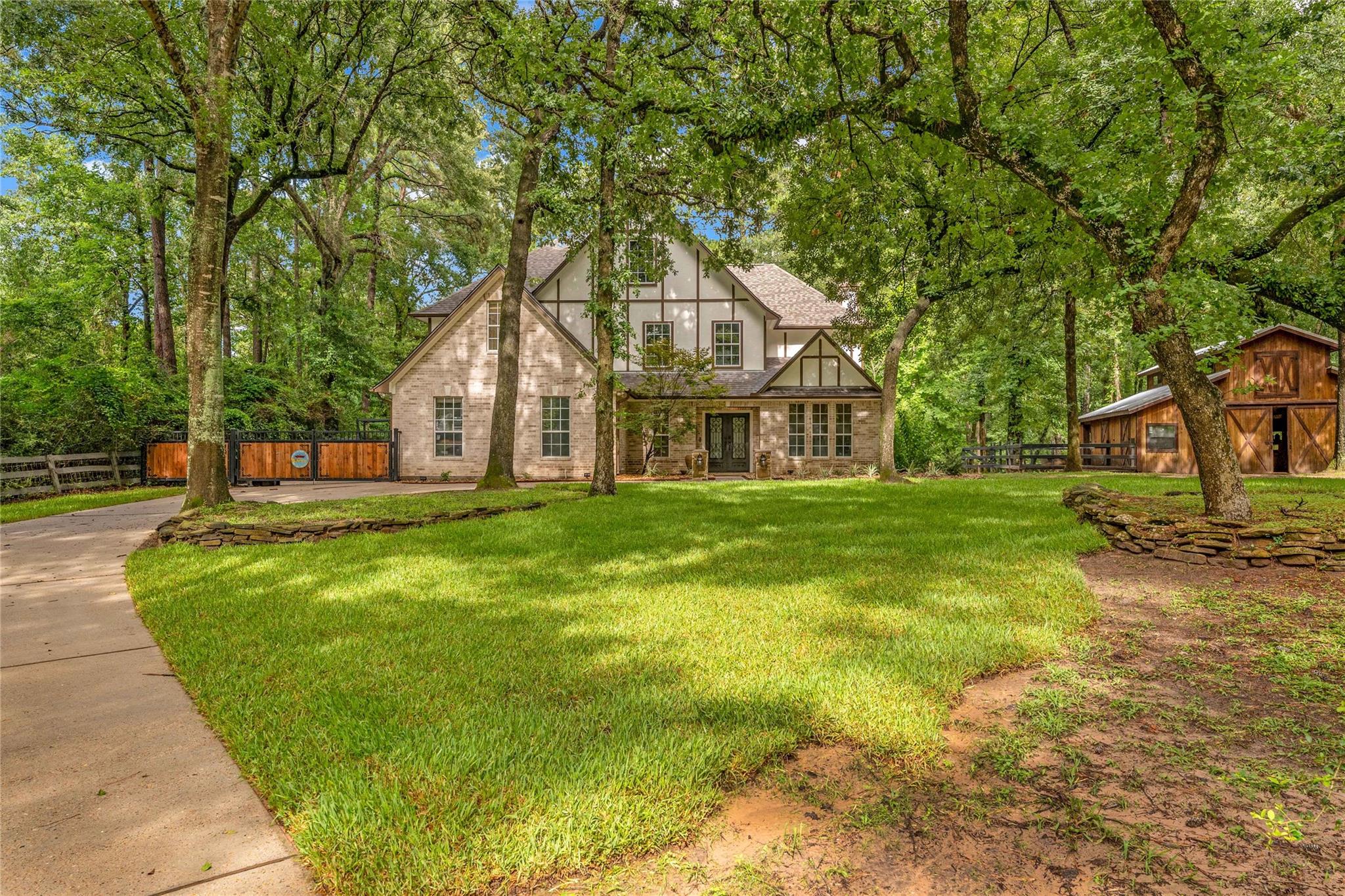 17203 Gold Panning Ct, Magnolia, TX 77355