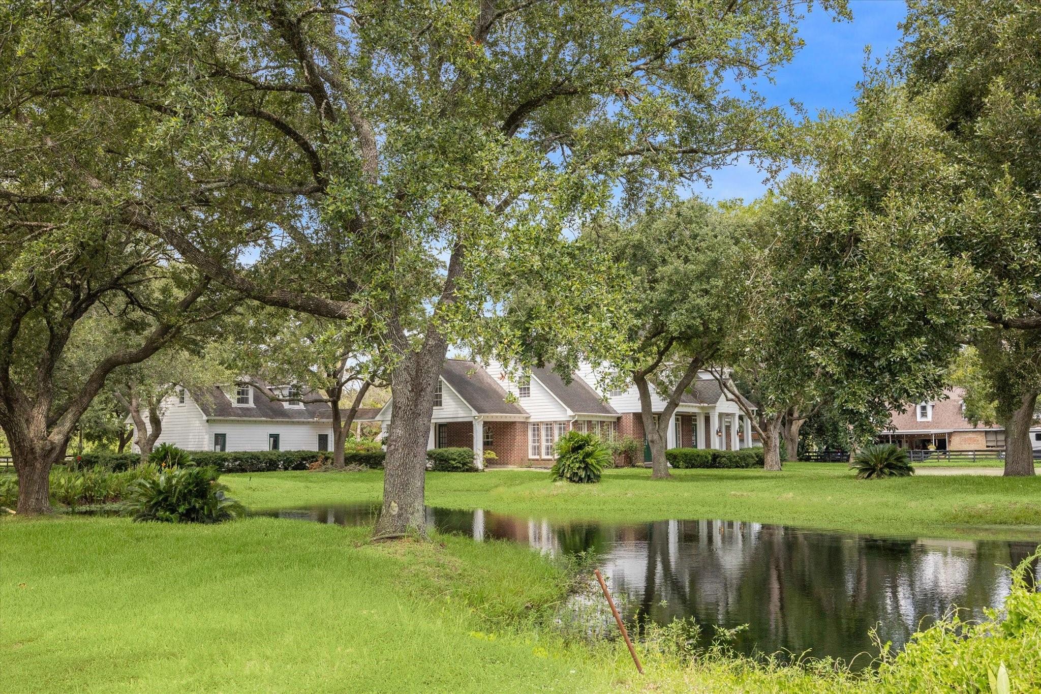 3577 Katy Hockley Rd, Katy, TX 77493 photo