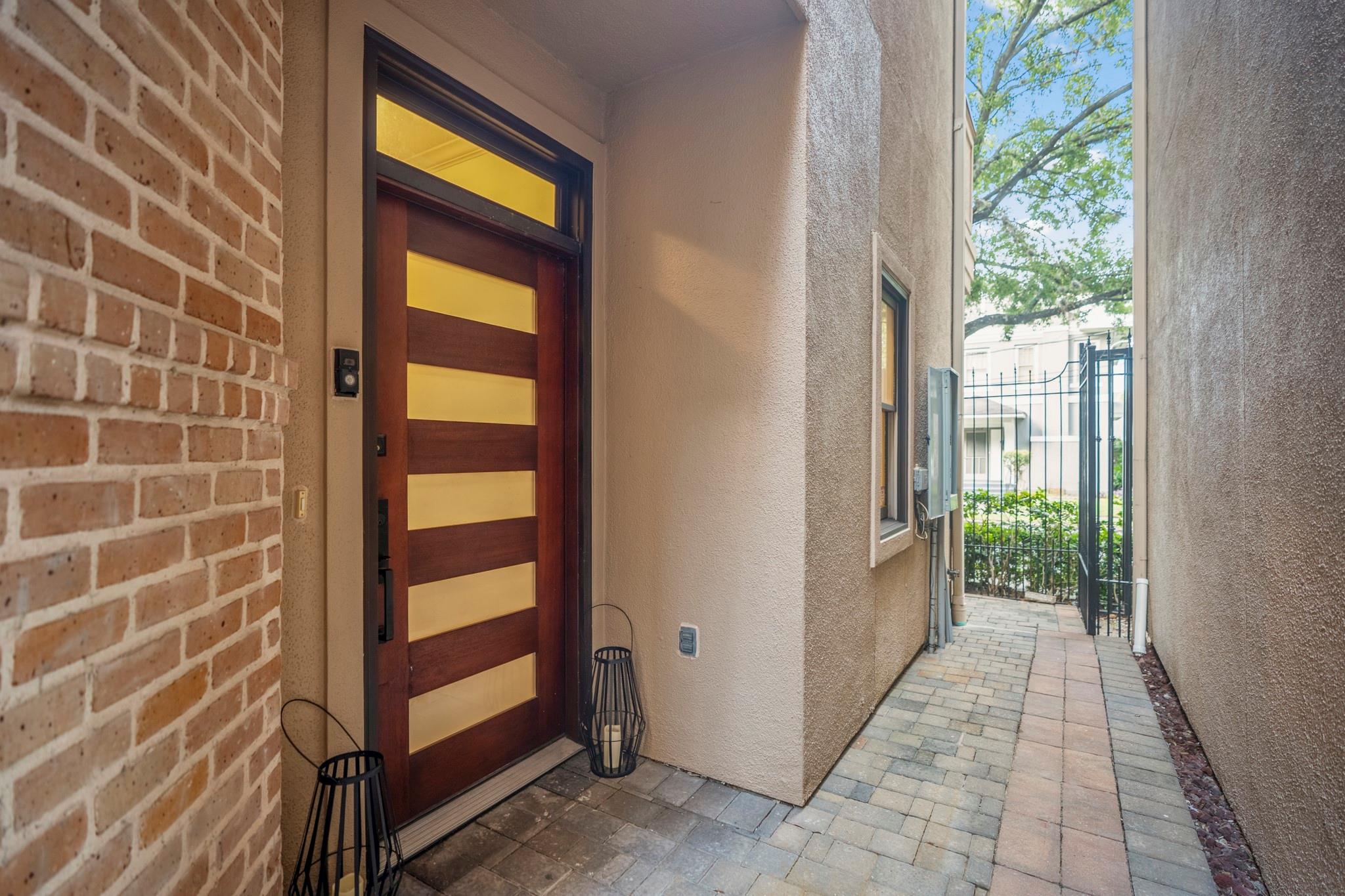 5035 La Branch St, Houston, TX 77004 photo
