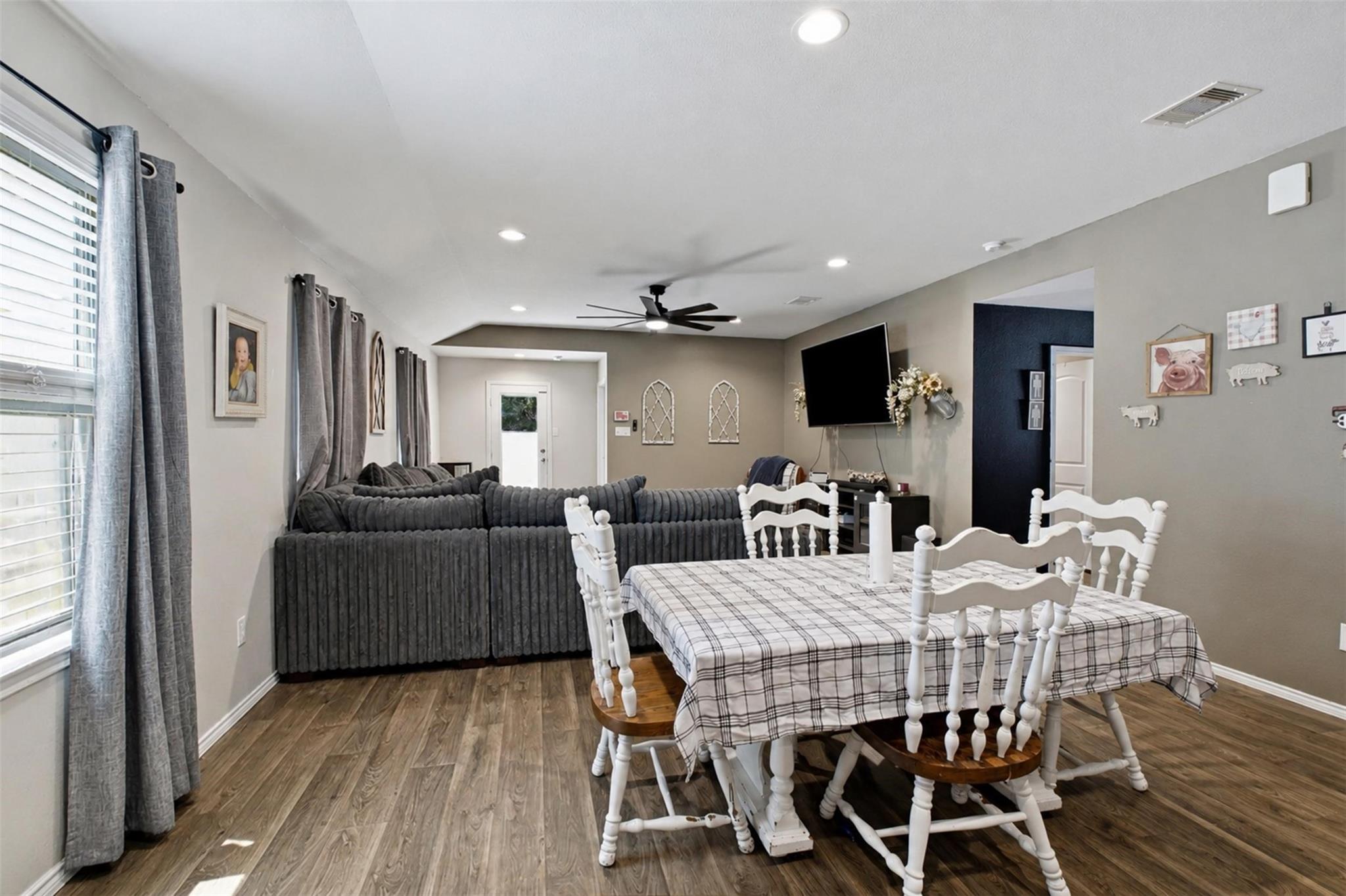 598 Road 5138, Cleveland, TX 77327 photo