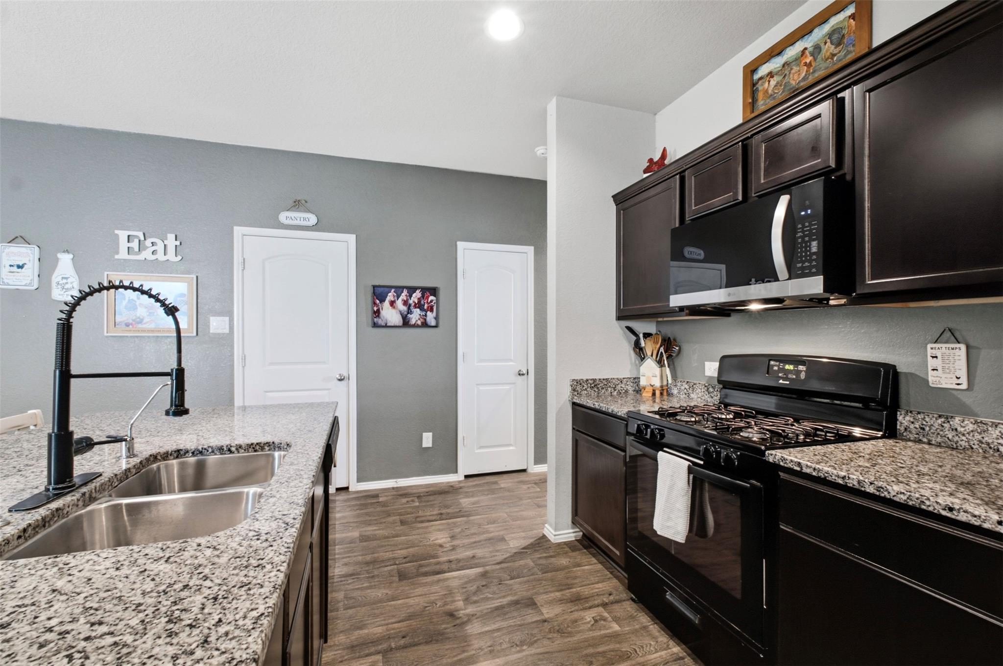 598 Road 5138, Cleveland, TX 77327 photo