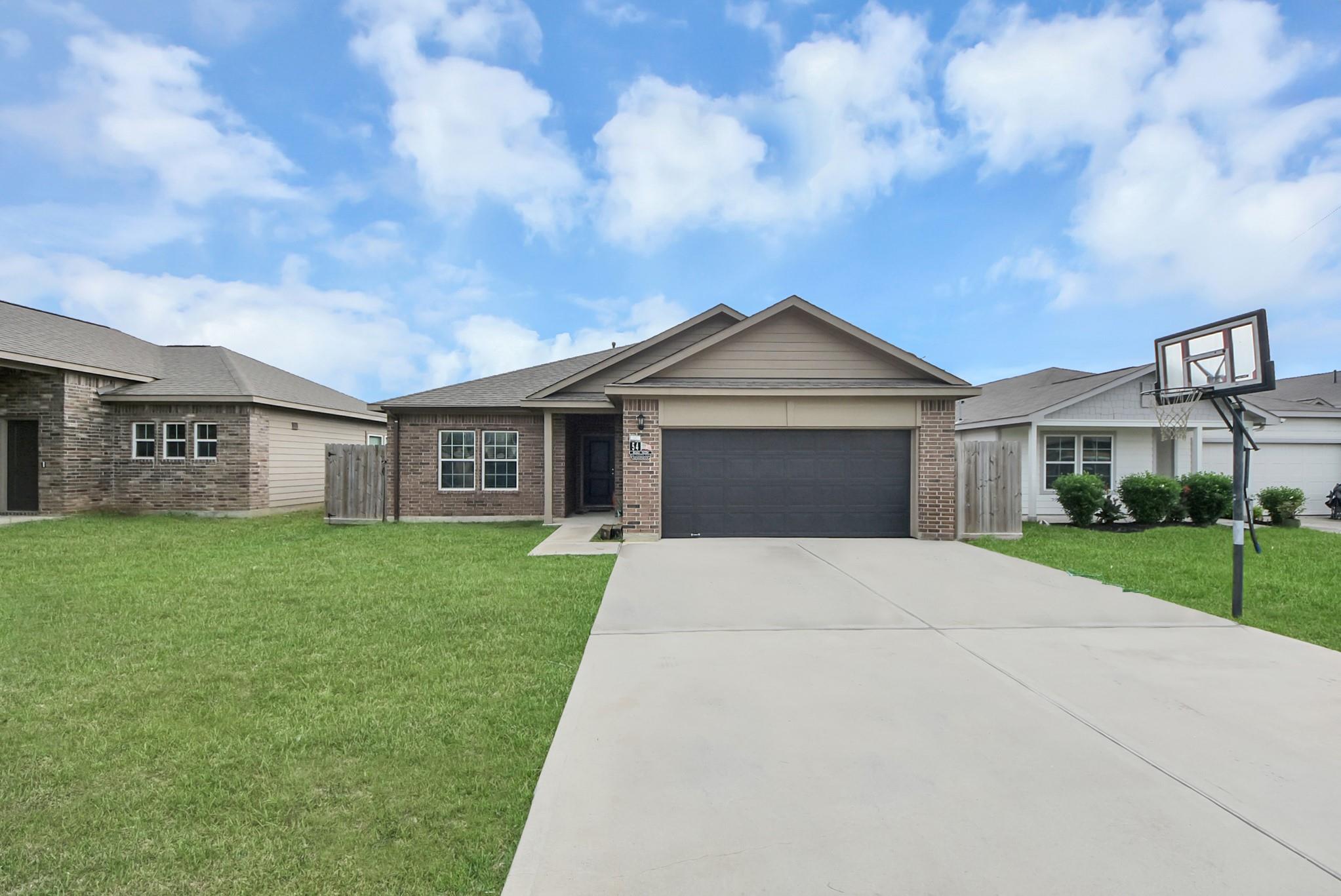54 Road 51024, Cleveland, TX 77327 photo