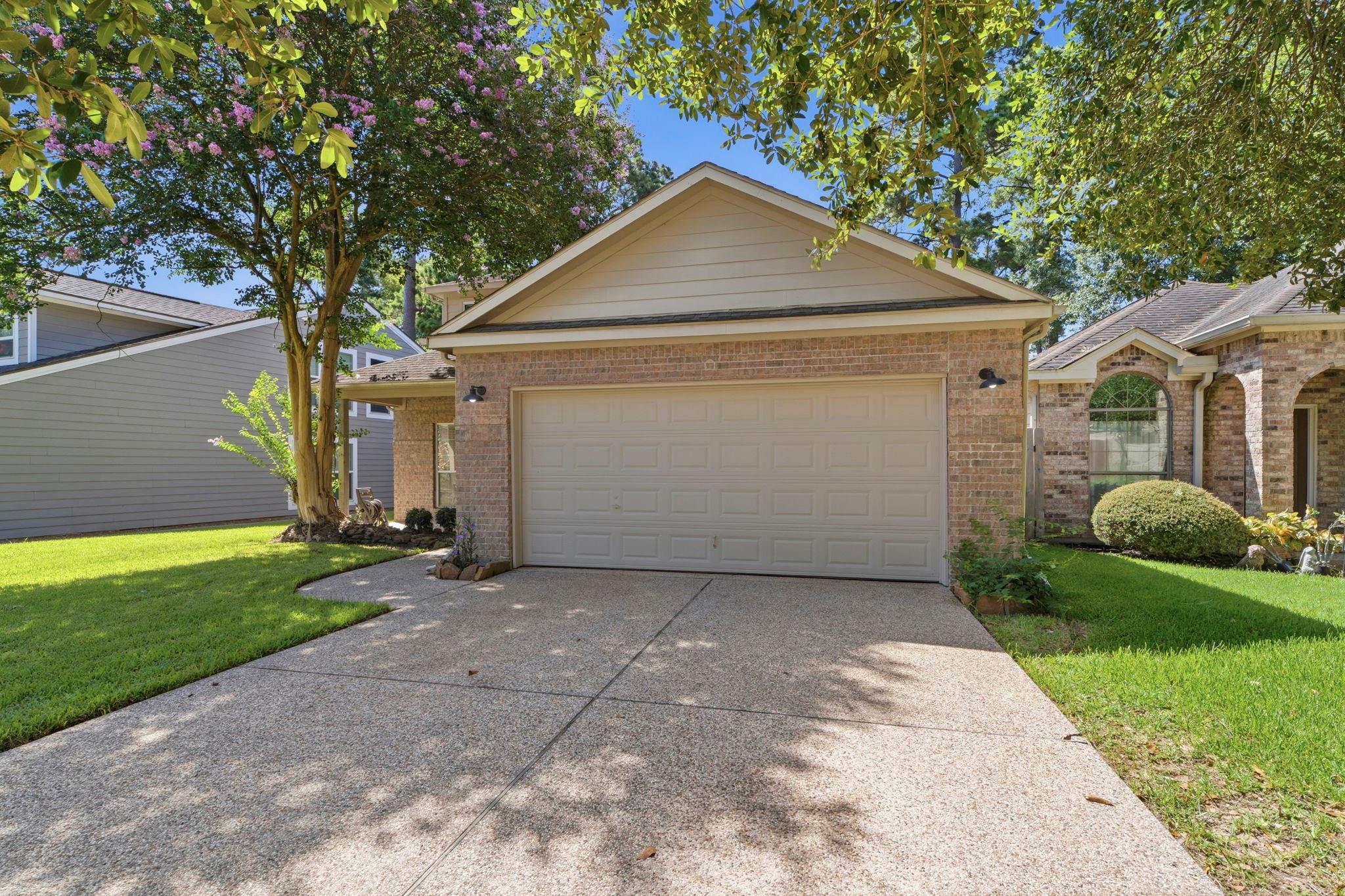 11619 Alcott Dr, Montgomery, TX 77356
