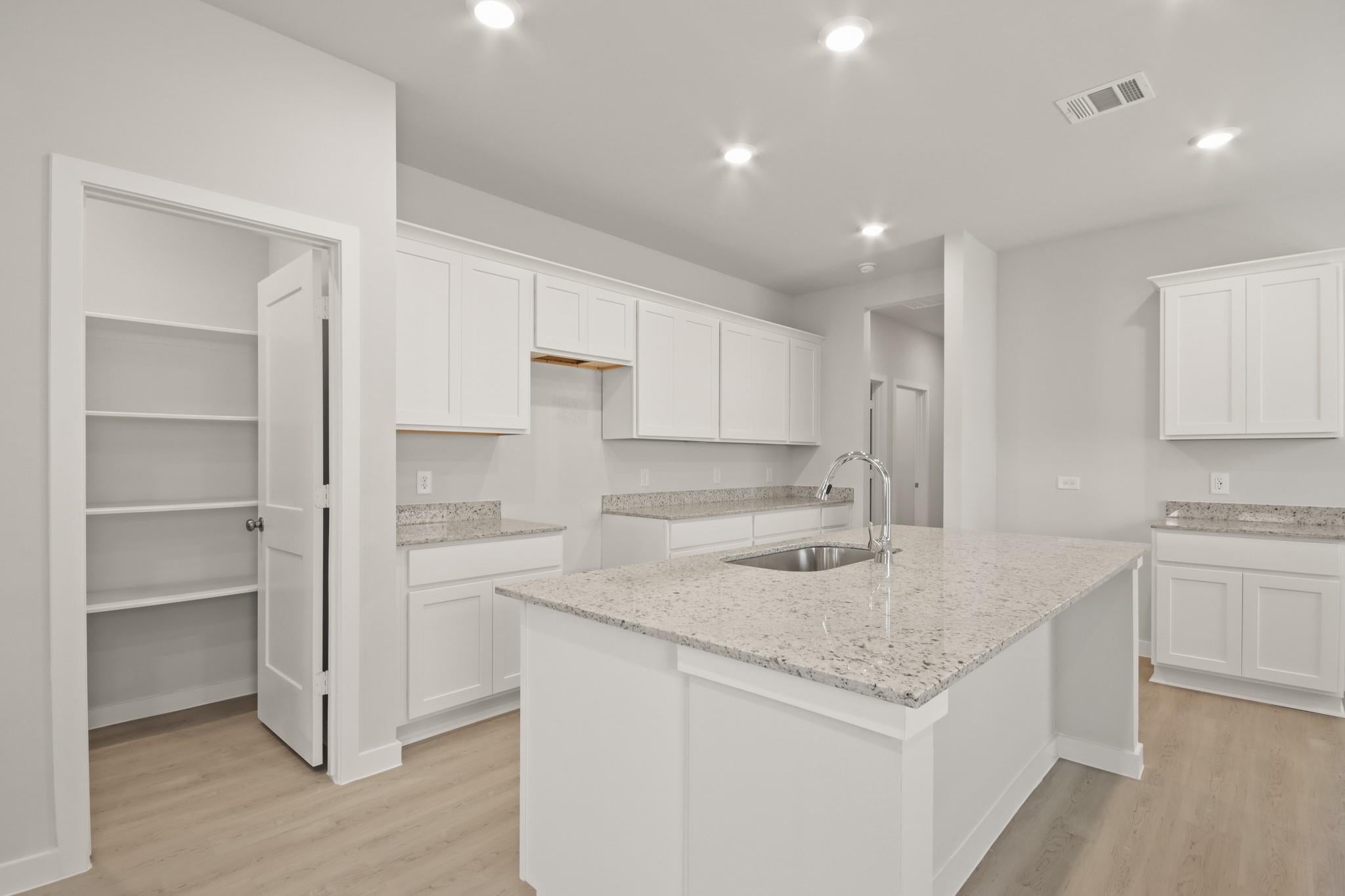 306 Harrison Hope Dr, Crosby, TX 77532 photo