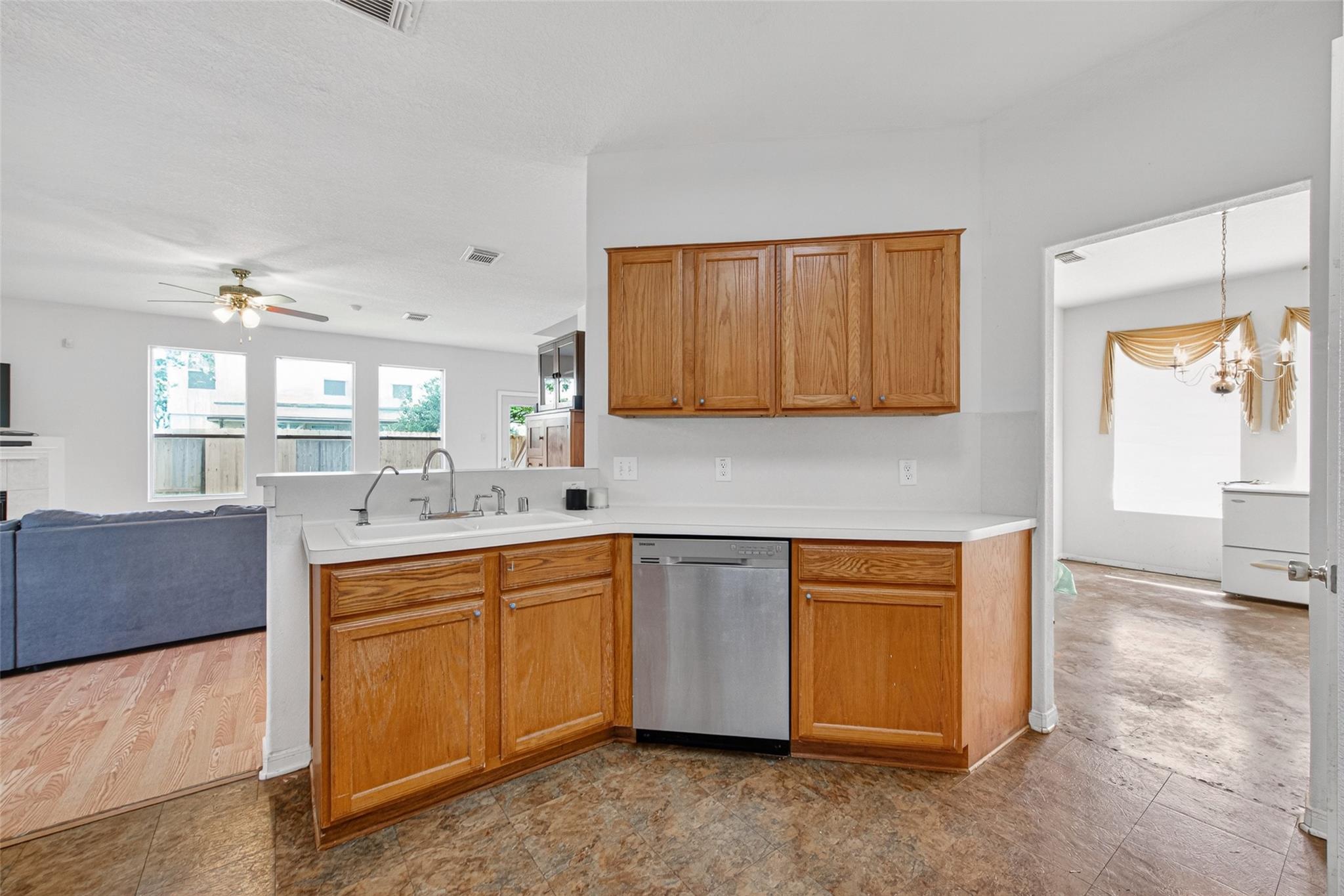19427 Juniper Vale Cir, Houston, TX 77084 photo