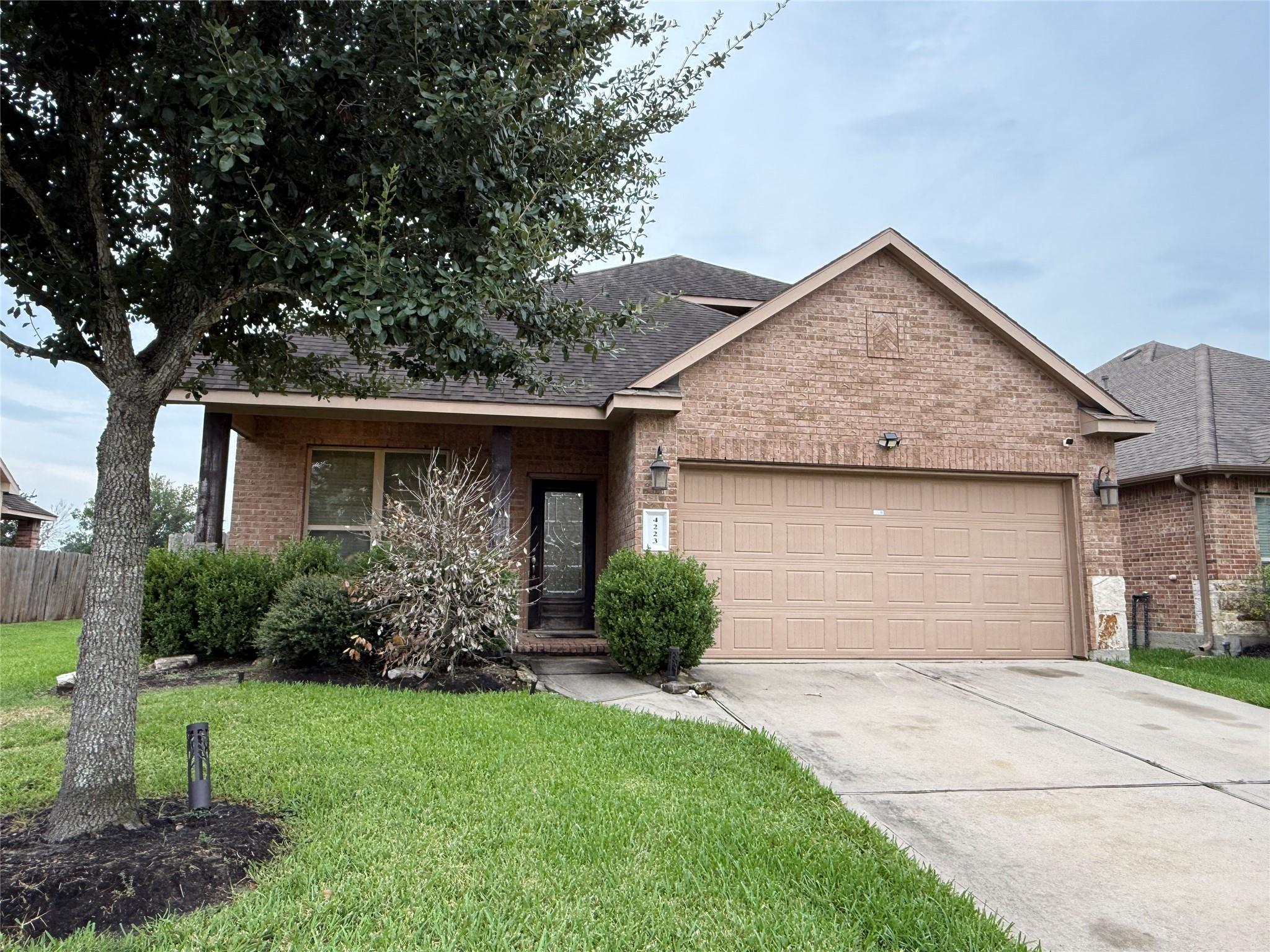 4223 Fenetre Forest St, Katy, TX 77493