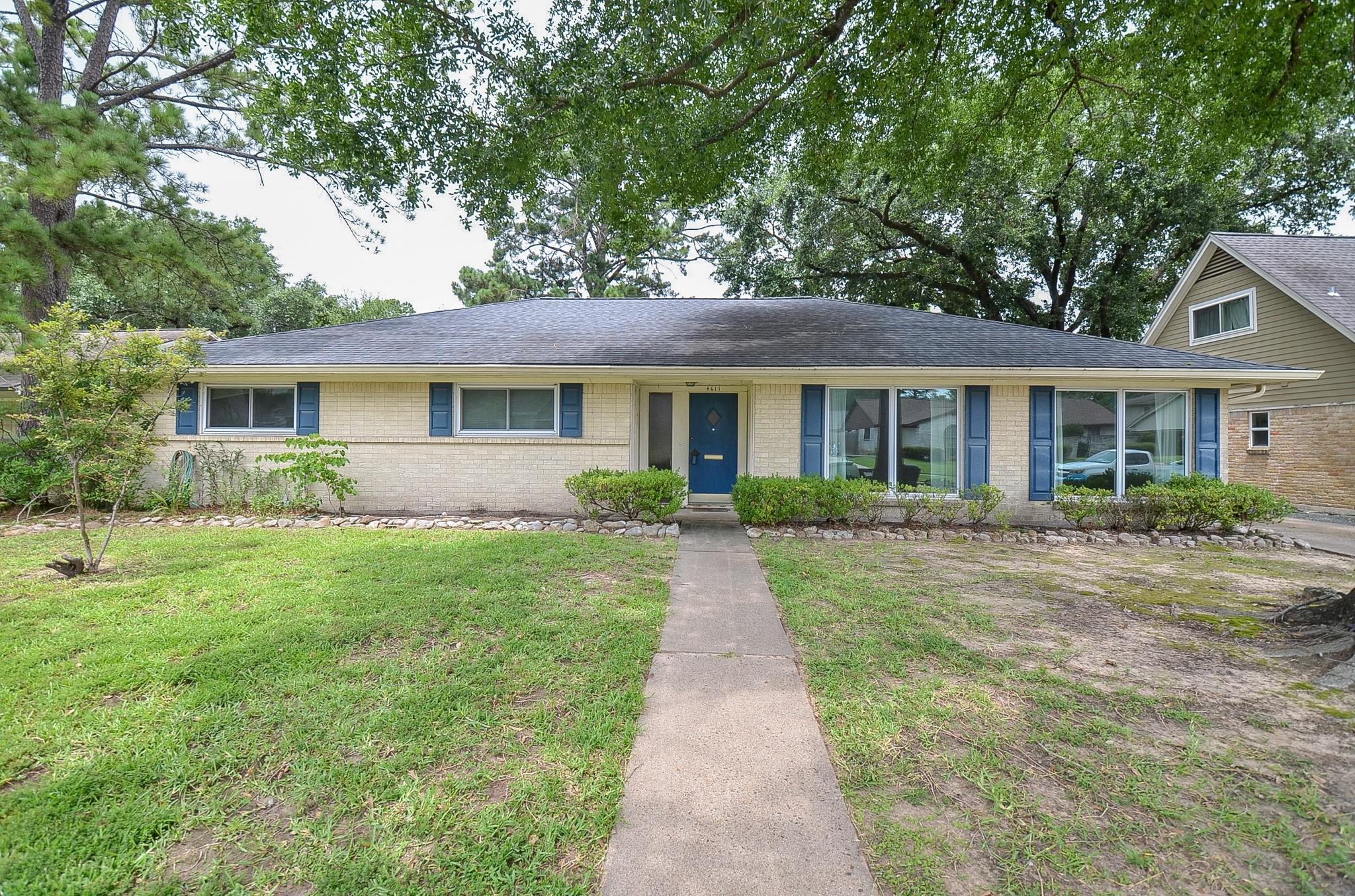 4611 Chantilly Cir, Houston, TX 77018