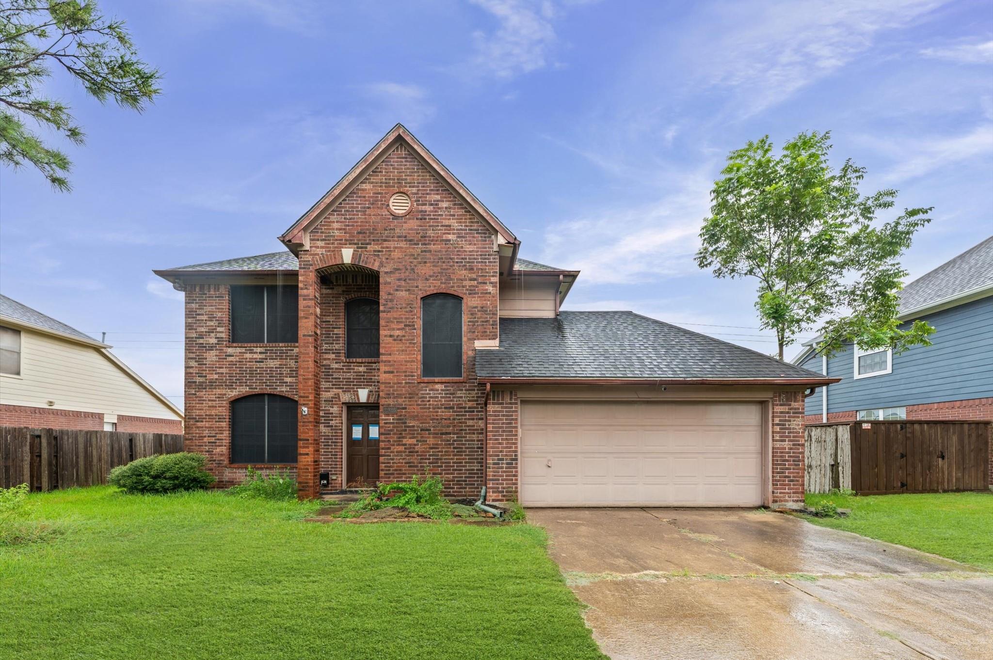 2926 Waterloo Rd, Pearland, TX 77581