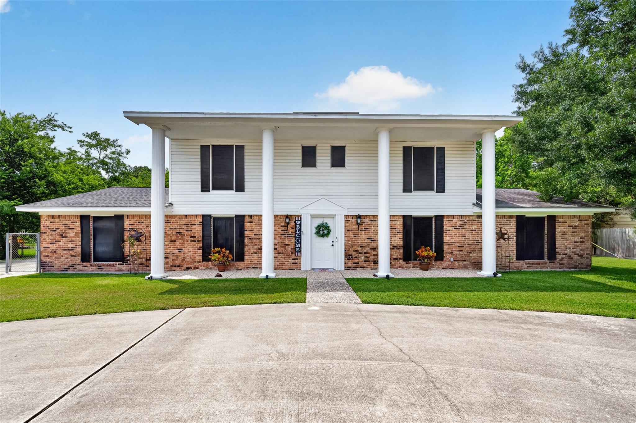 4004 Longherridge Dr, Pearland, TX 77581