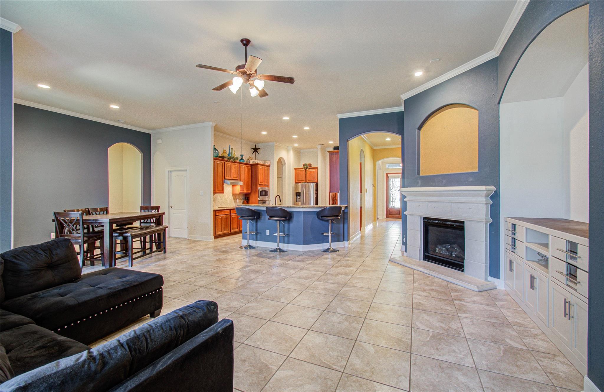 14614 Carolina Hollow Ln, Houston, TX 77044 photo