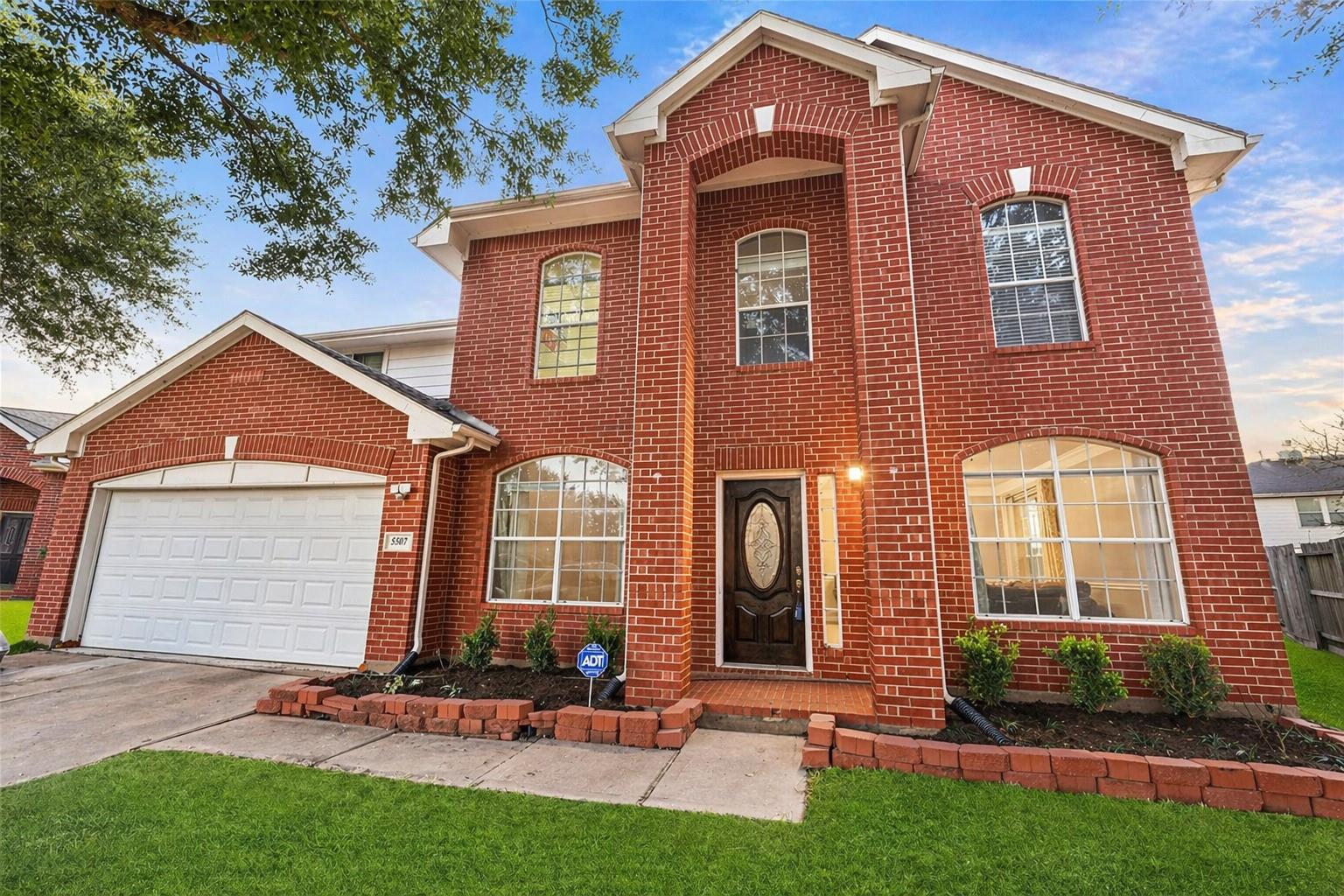 5507 River Gable Ct, Sugar Land, TX 77479 photo