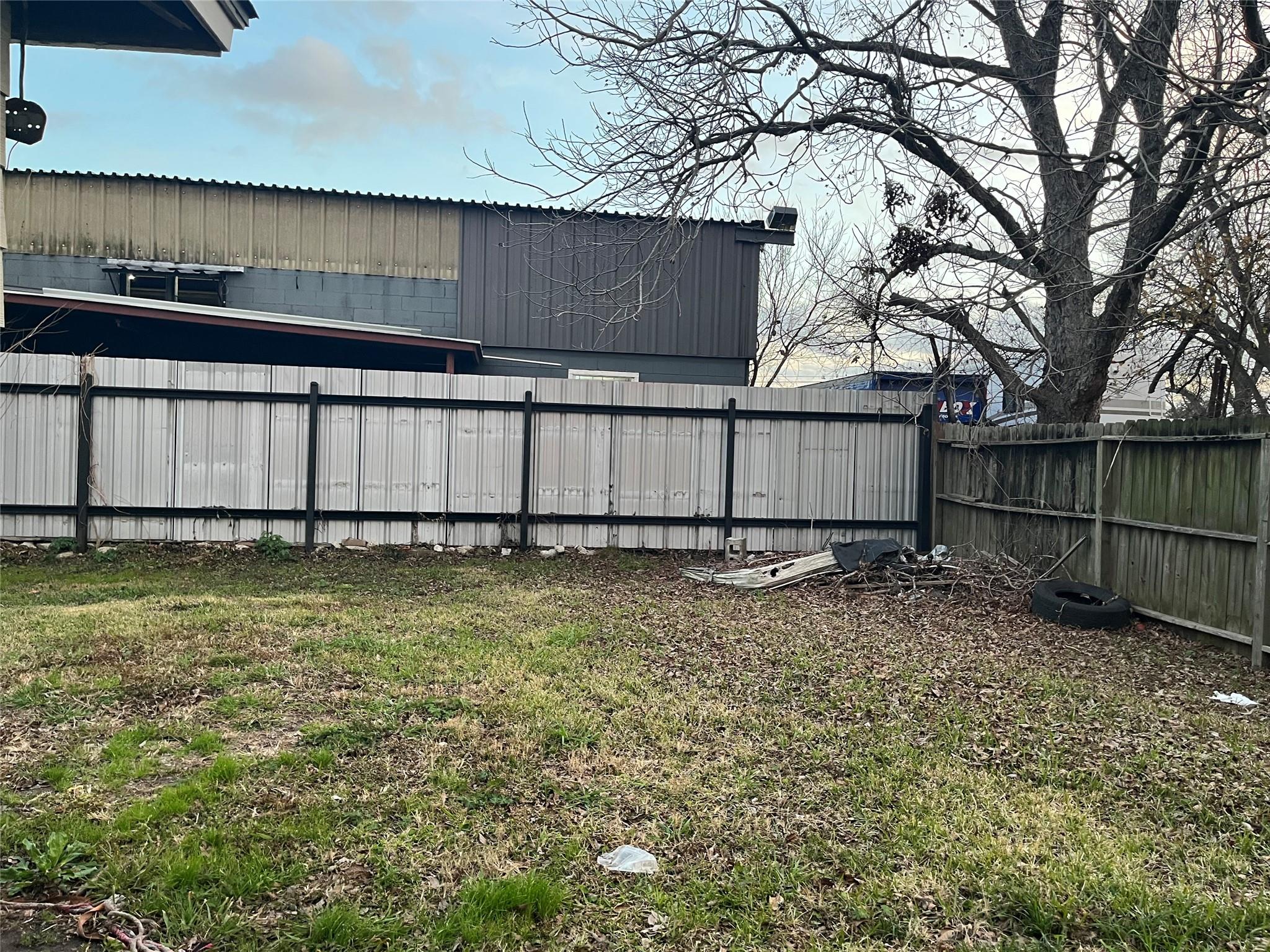 8016 Munn St, Houston, TX 77029 photo