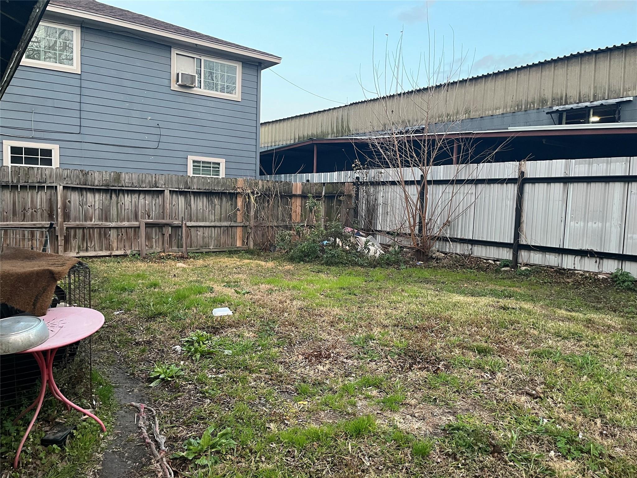 8016 Munn St, Houston, TX 77029 photo