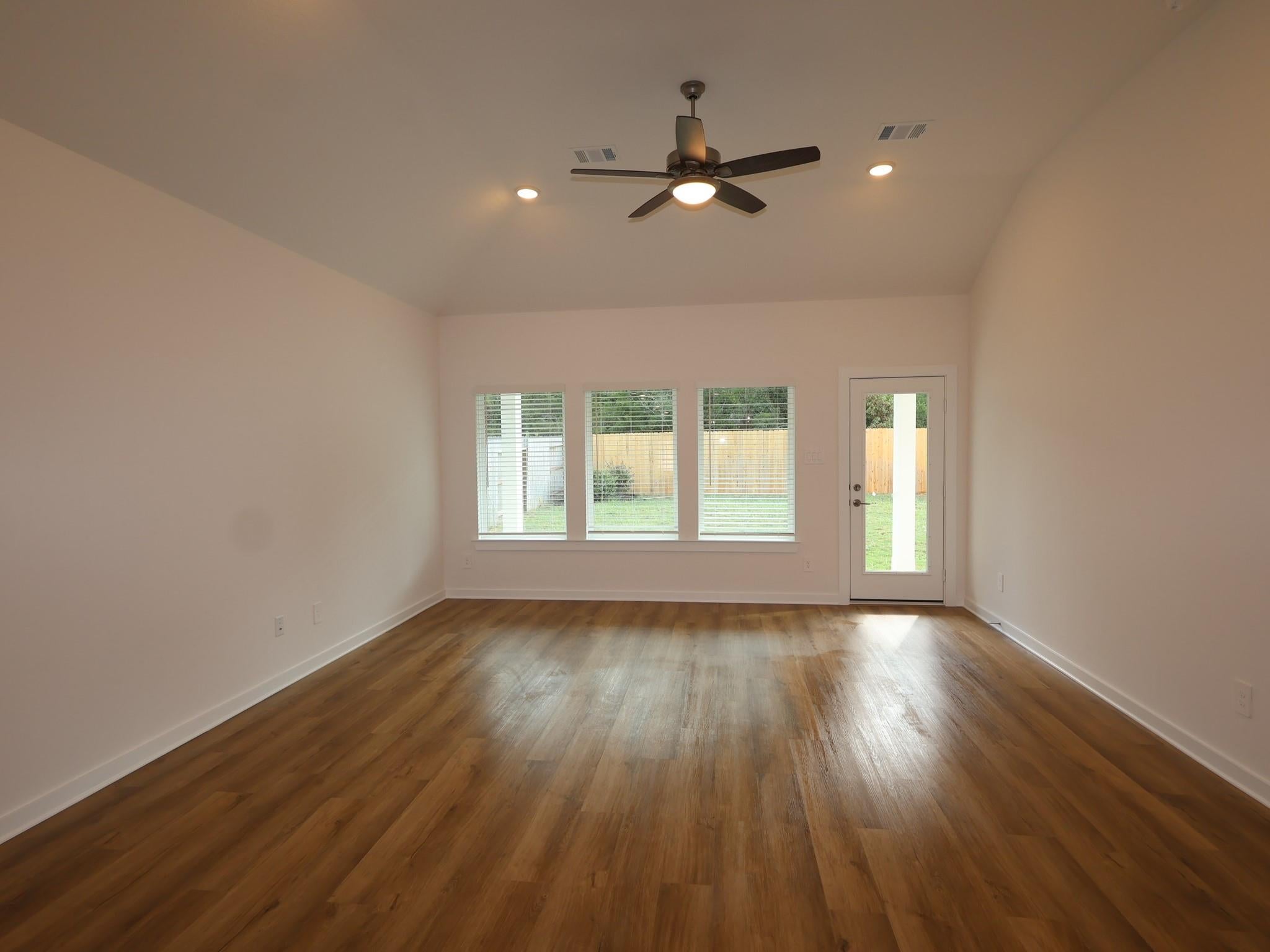 21430 Jacaranda Blossom Way, Tomball, TX 77377 photo