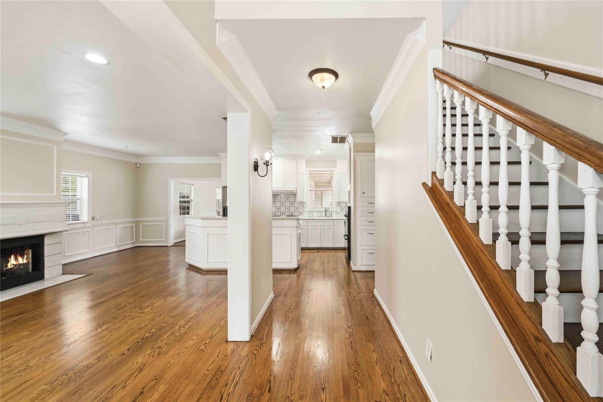 6518 Clawson St, Houston, TX 77055 photo