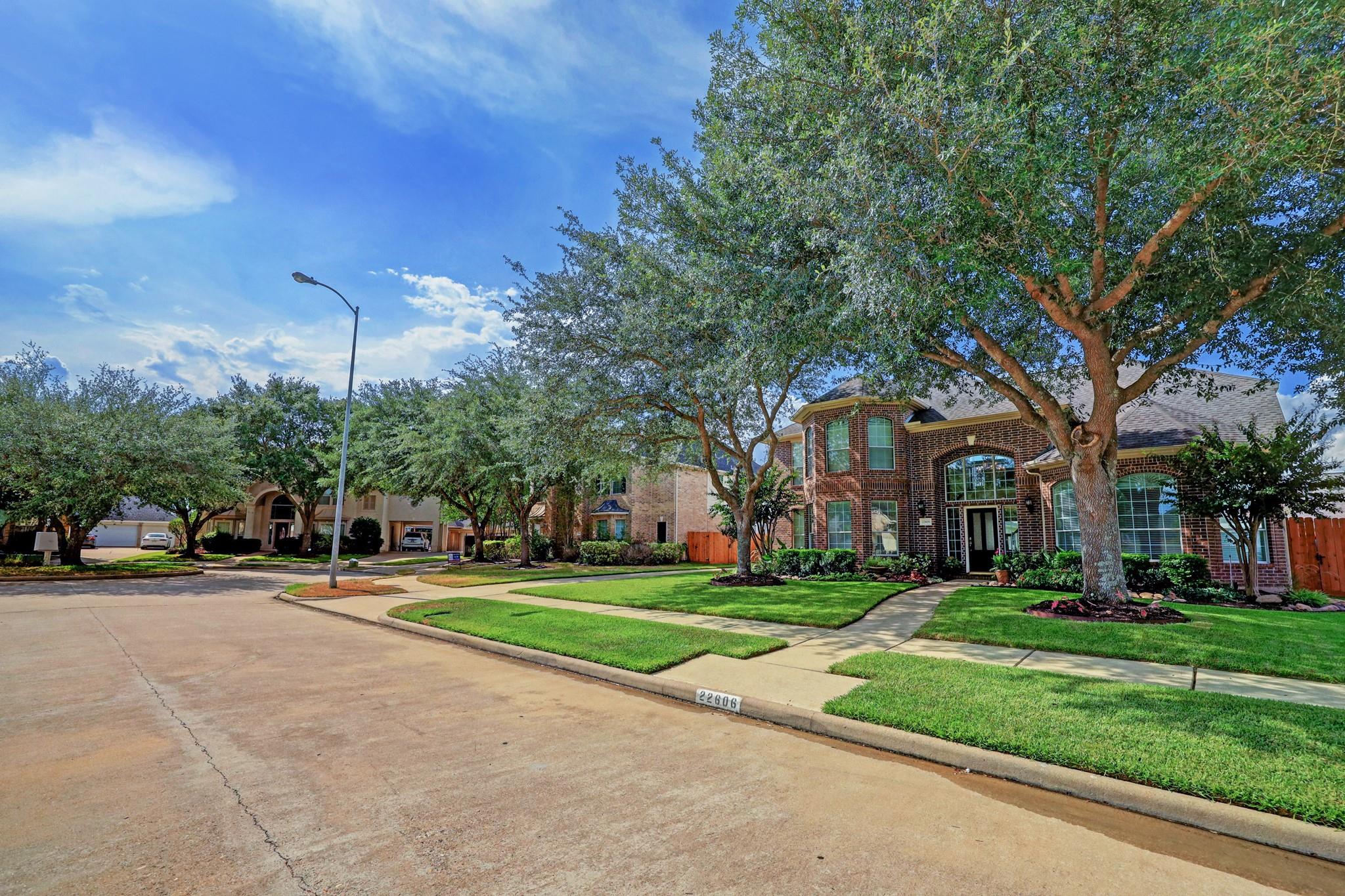 22606 Shallow Spring Ct, Katy, TX 77494 photo