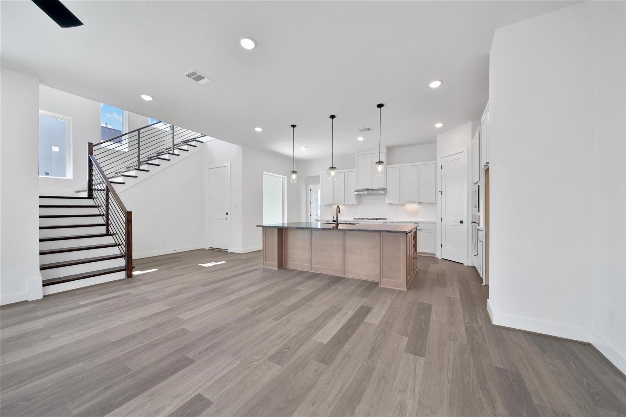4404 Anthony Court Ln, Seabrook, TX 77586 photo