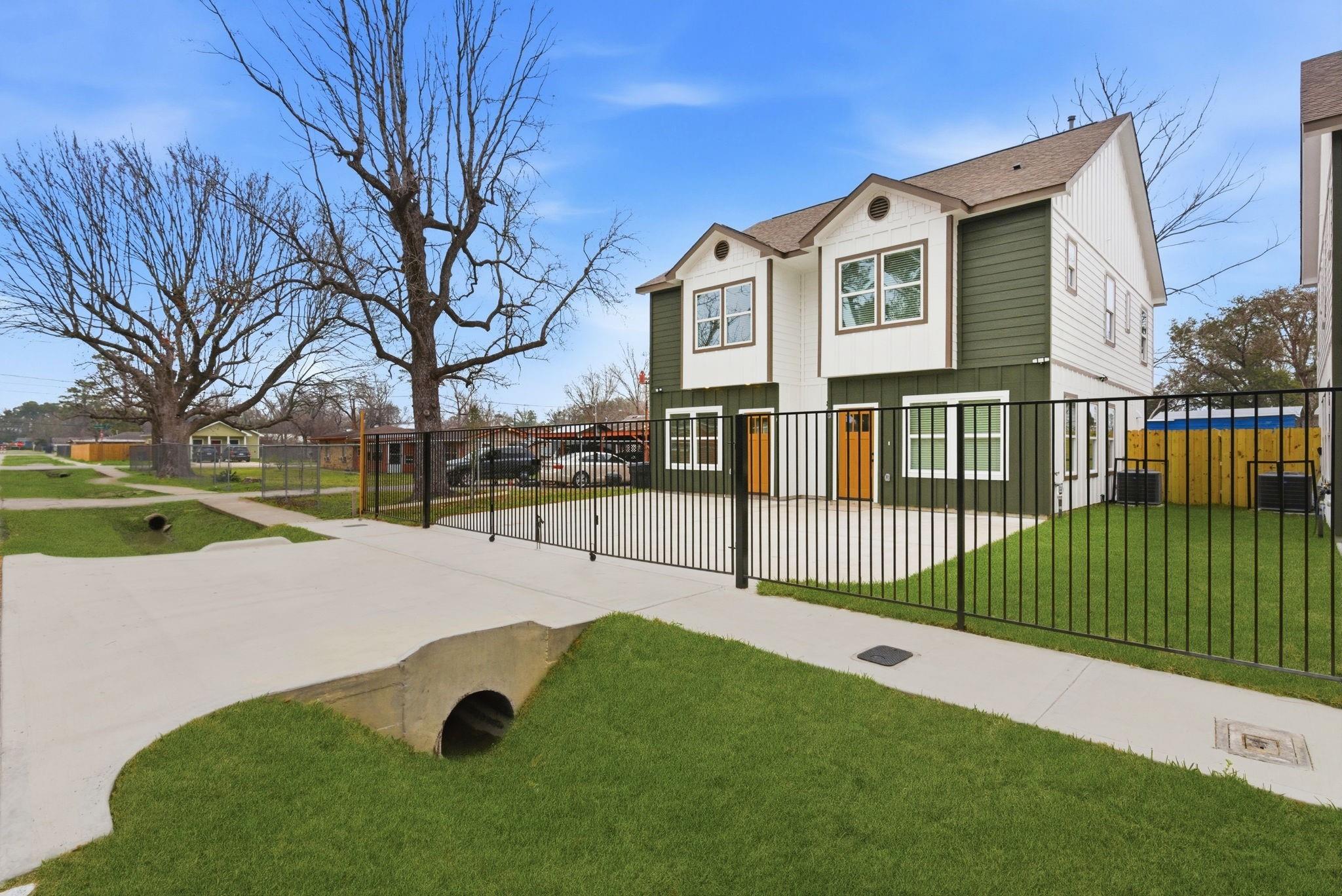 8408 Darien Street Abbey, Houston, TX 77028 photo