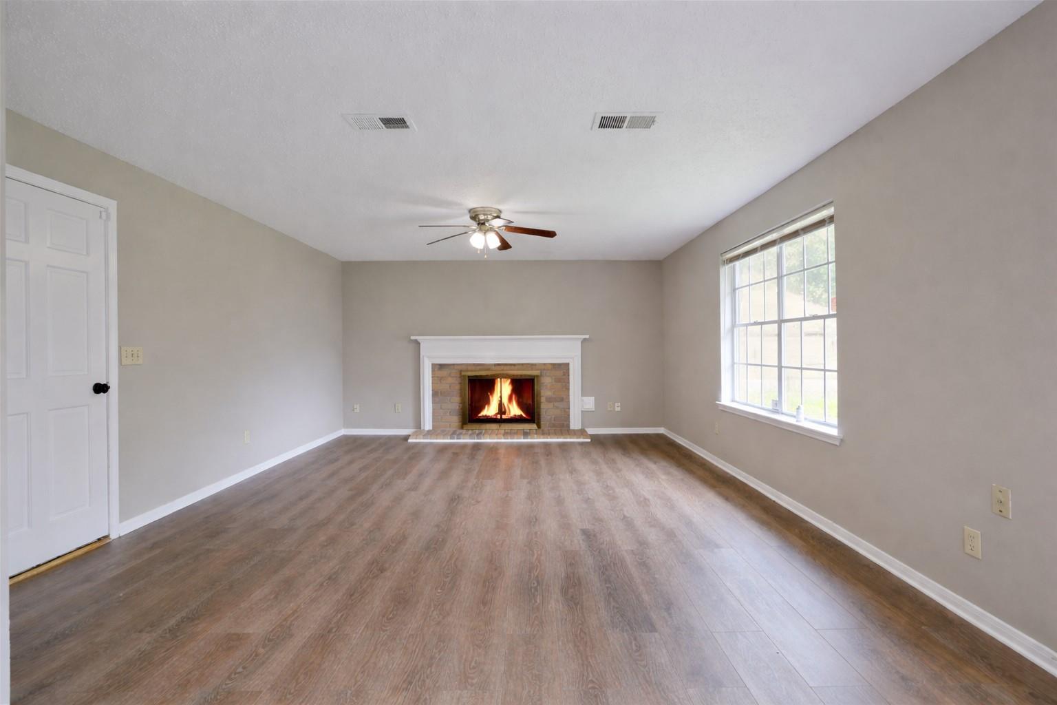 15918 Pinyon Creek Dr, Houston, TX 77095 photo