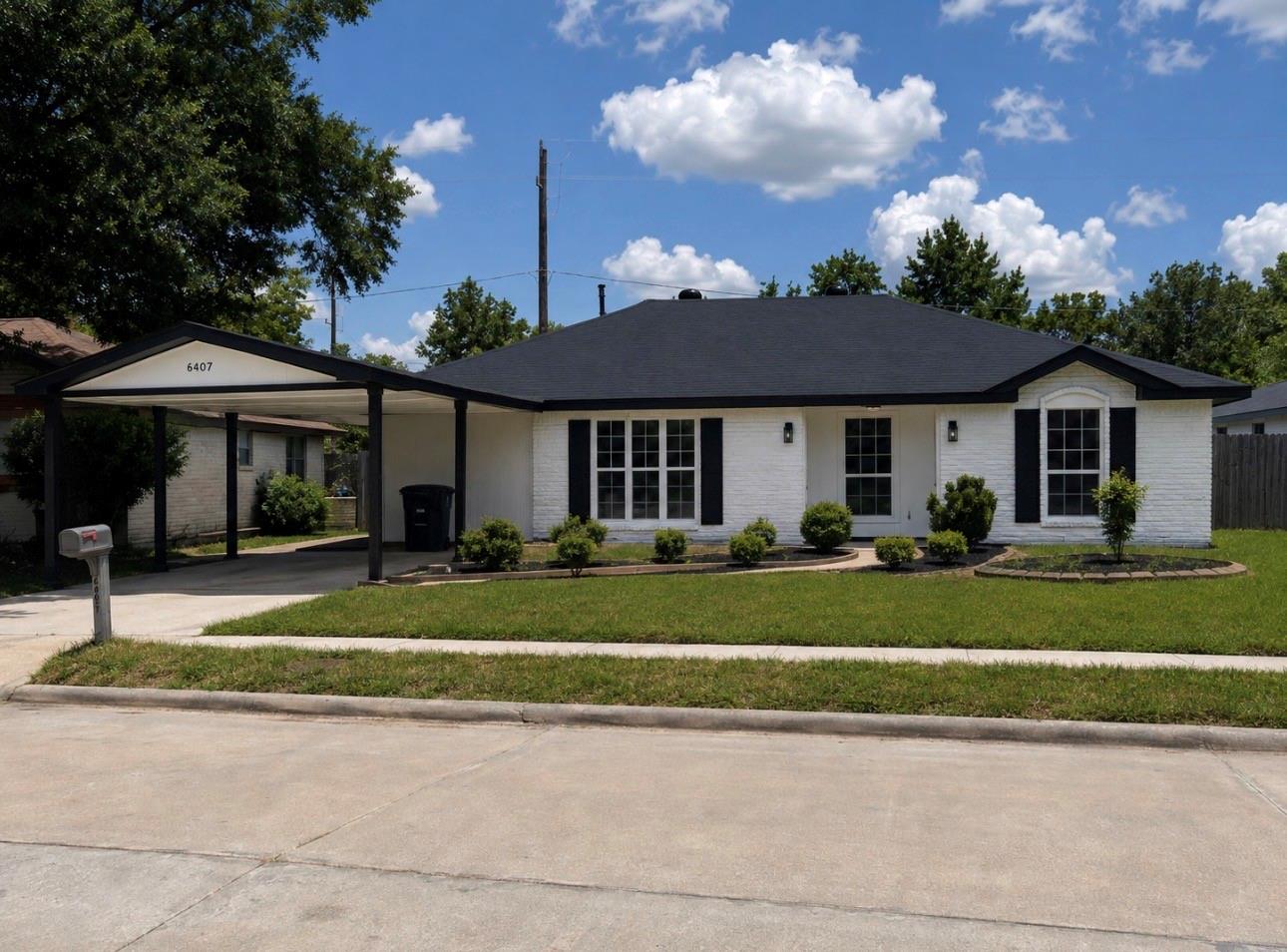 6407 Sandy Oaks Dr, Houston, TX 77050 photo