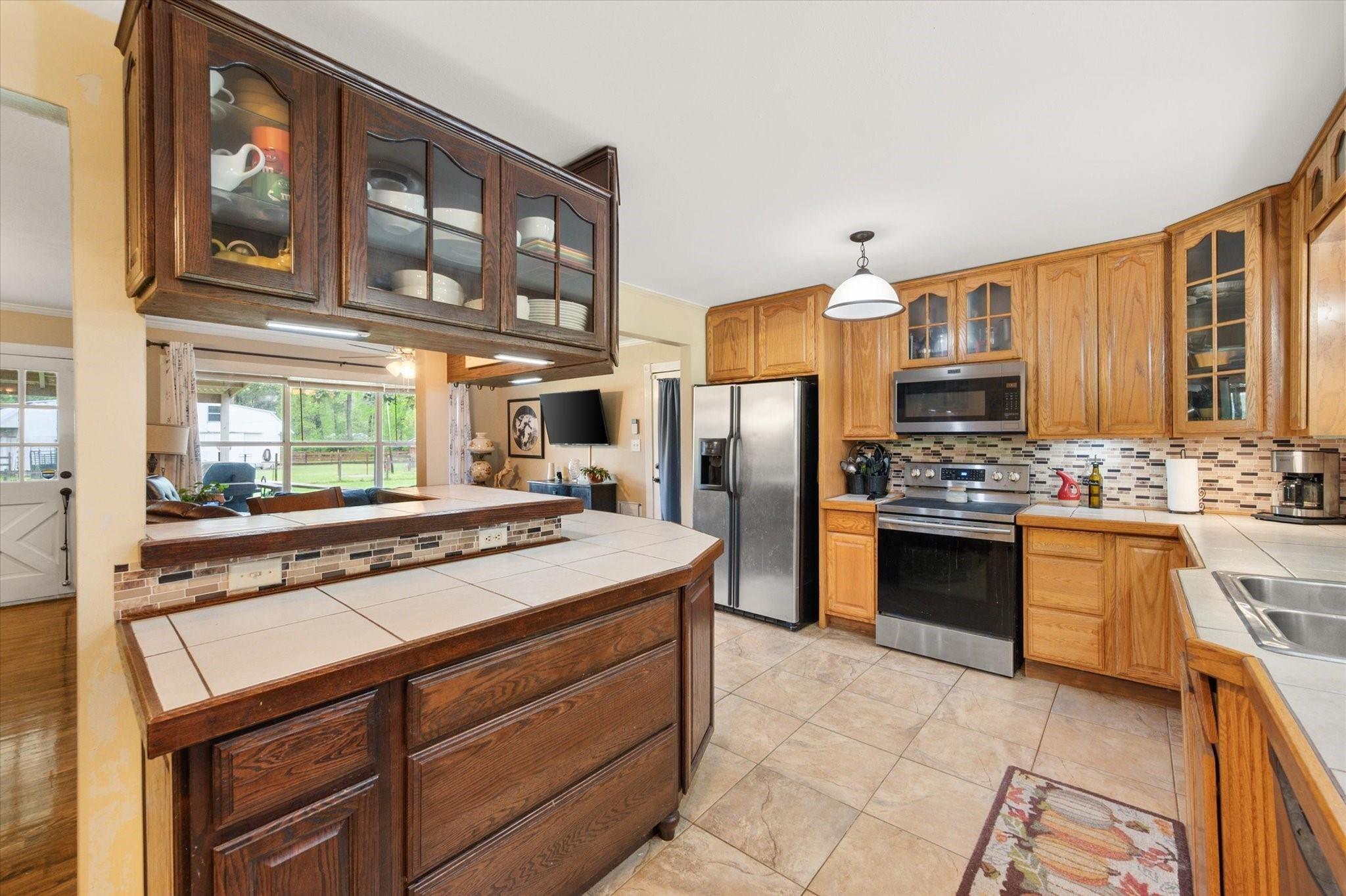 14036 Texaco Rd, Conroe, TX 77302 photo