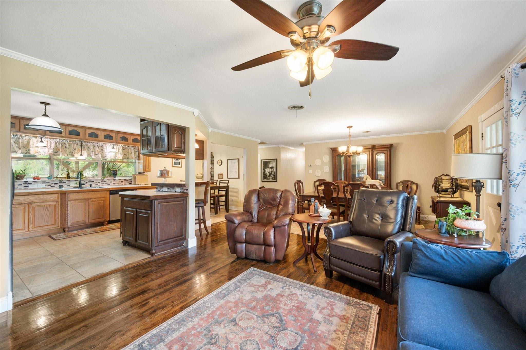14036 Texaco Rd, Conroe, TX 77302 photo
