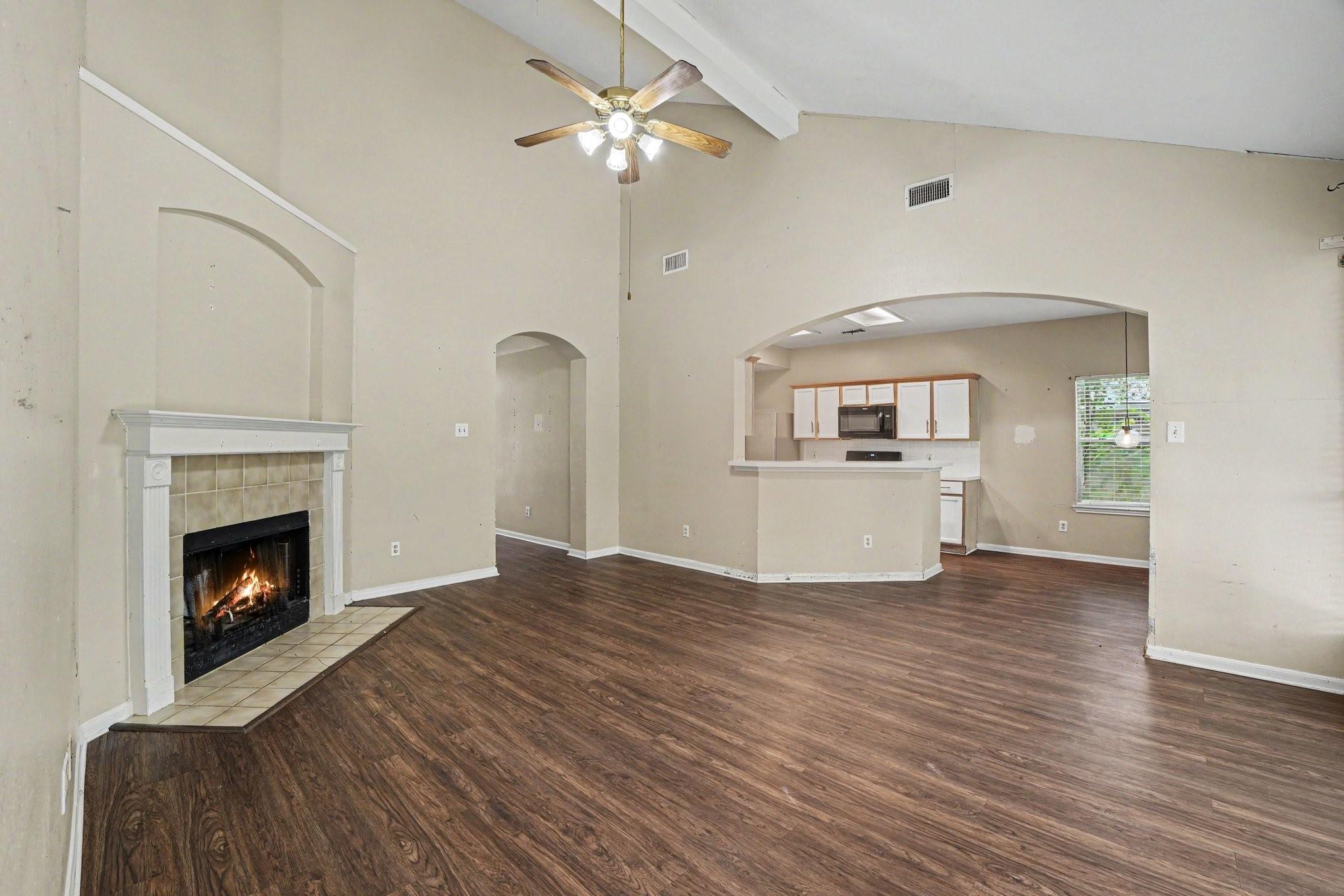 1805 Manor Cir, Rosenberg, TX 77471 photo